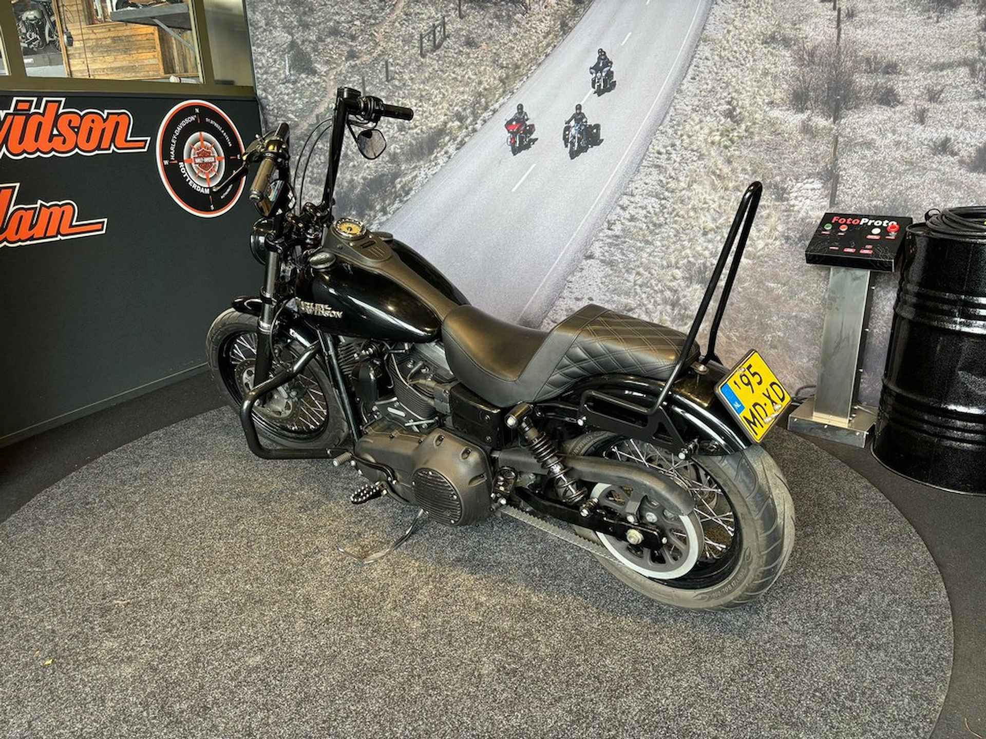 Harley-Davidson FXDB DYNA STREET BOB LTD - 9/15