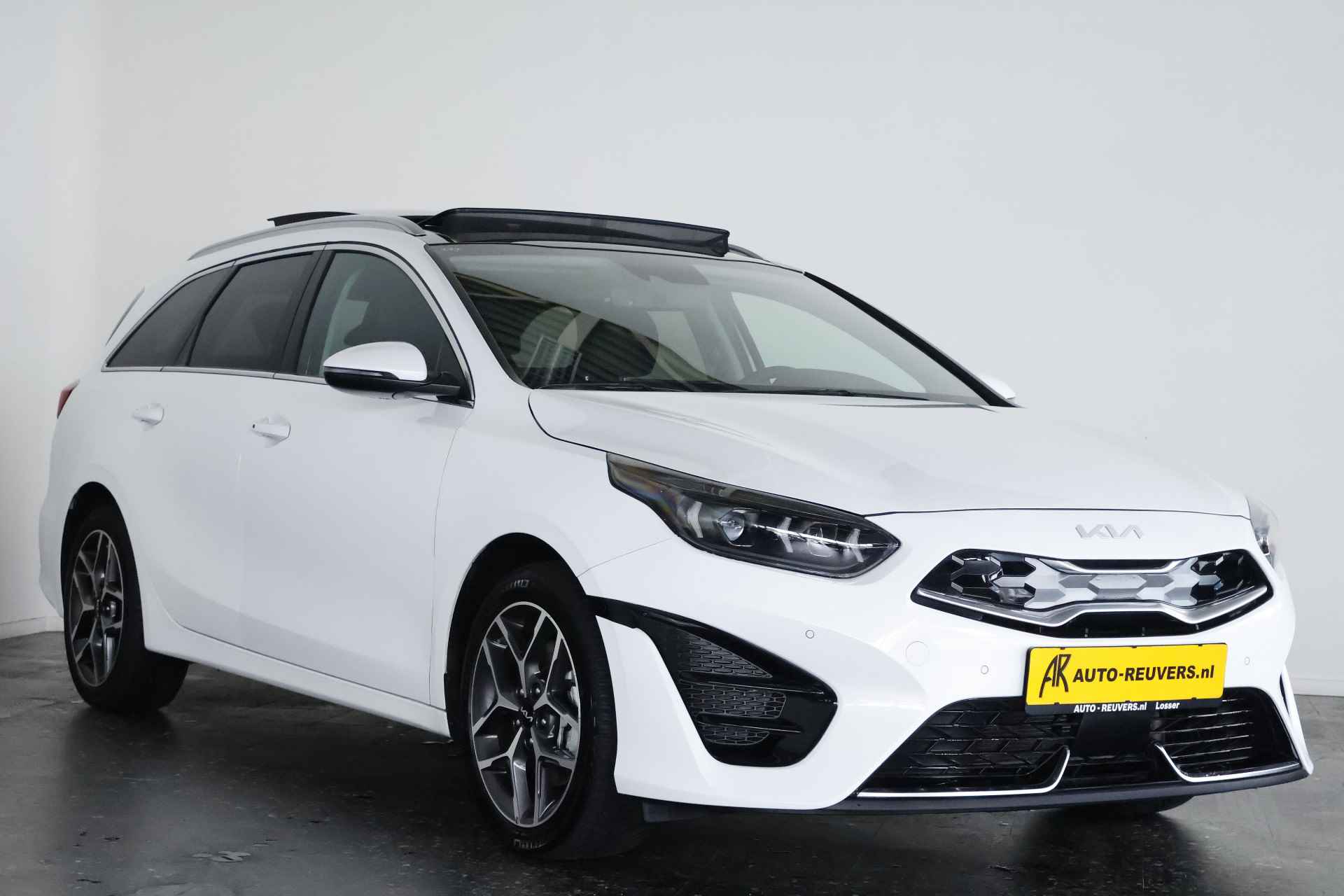 Kia Ceed Sportswagon 1.6 GDI PHEV Executive Edition / Opendak / Leder / LED / Aut / ACC / CarPlay - 4/35