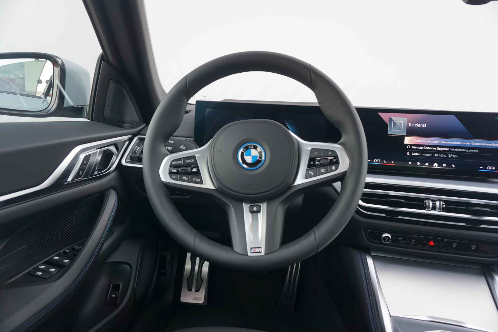 BMW i4 eDrive35 High Executive 70 kWh | M Sportpakket - 12/28