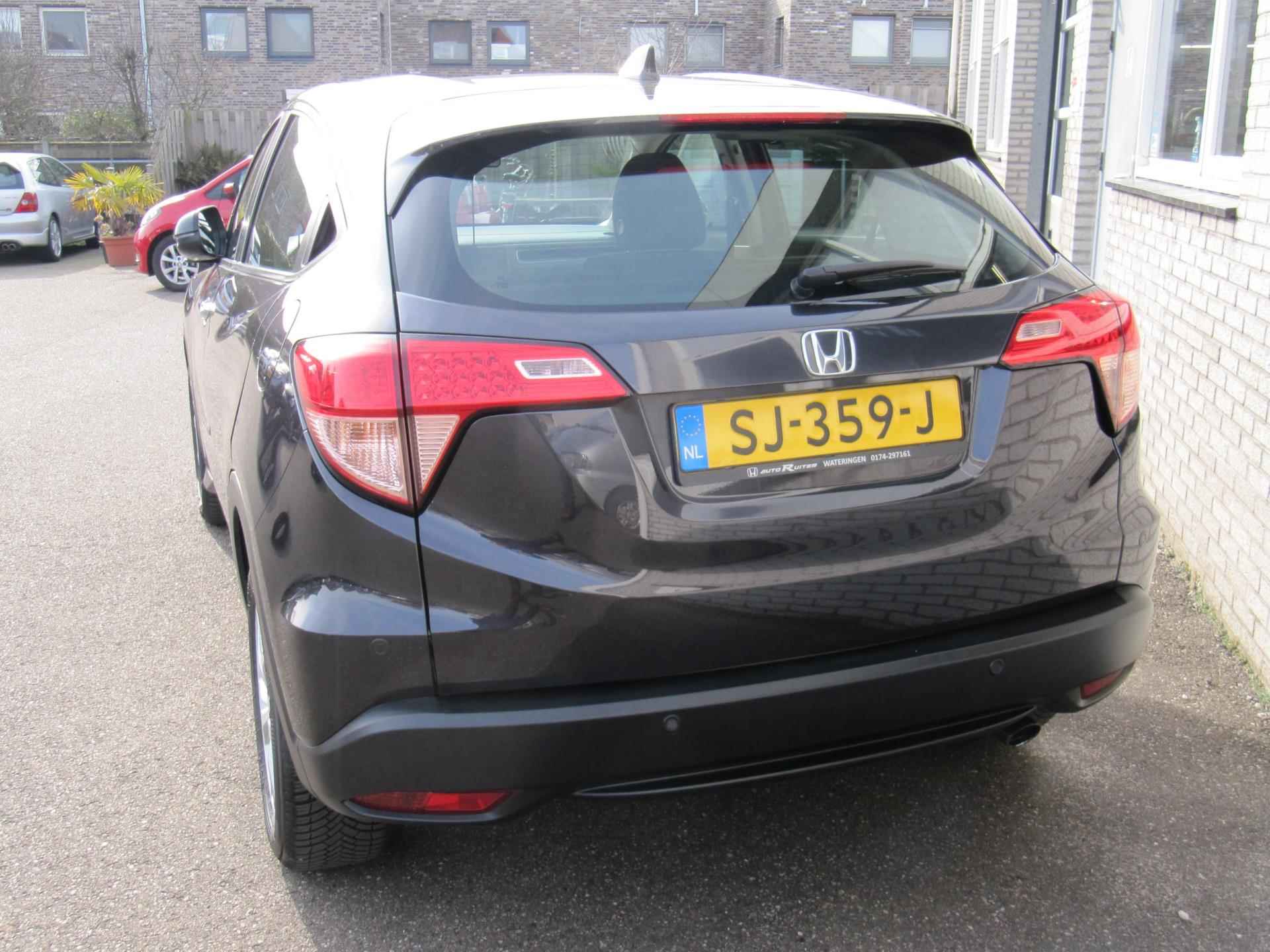 Honda HR-V 1.5 i-VTEC Elegance*automaat* - 11/18