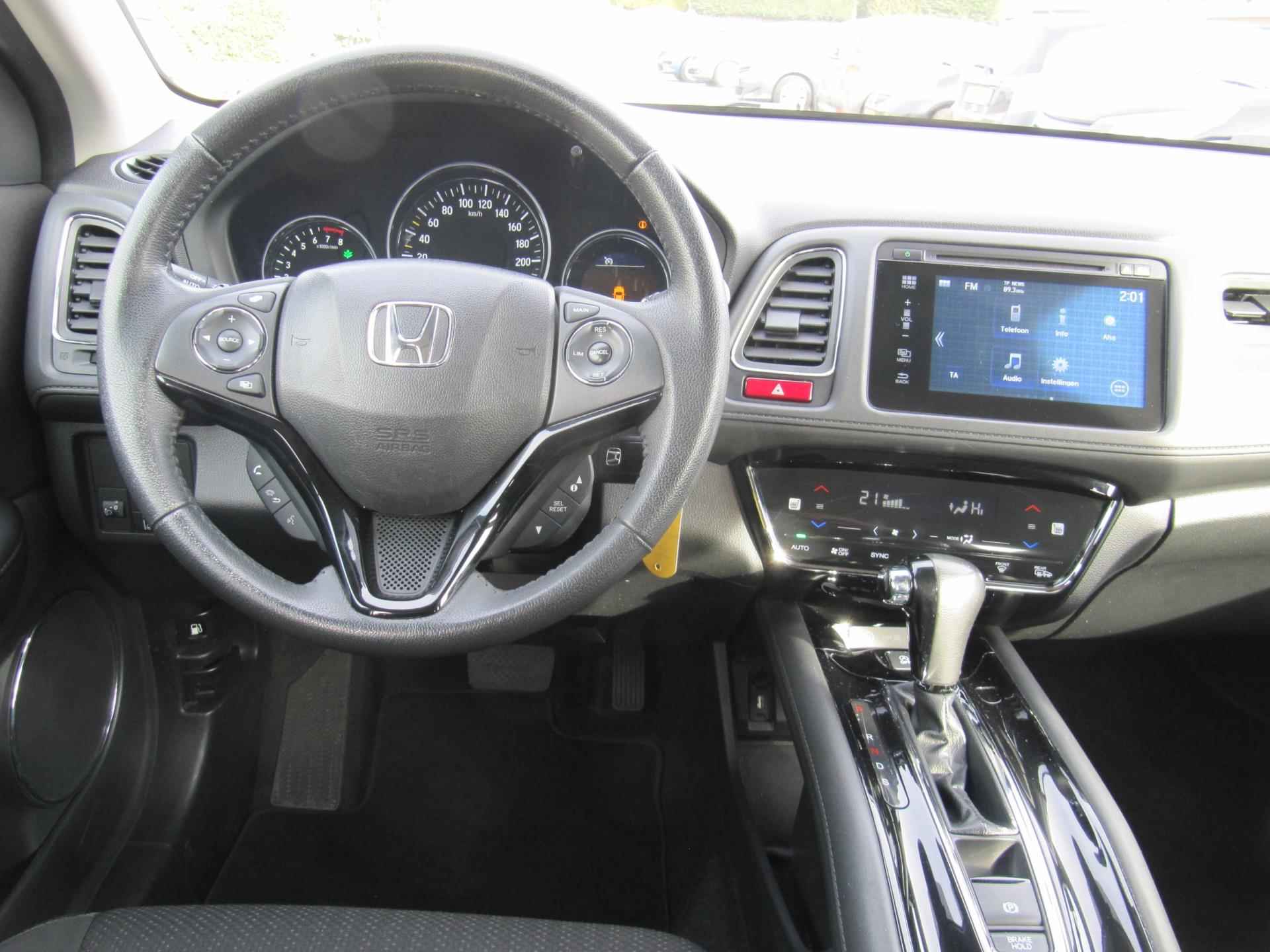 Honda HR-V 1.5 i-VTEC Elegance*automaat* - 12/18