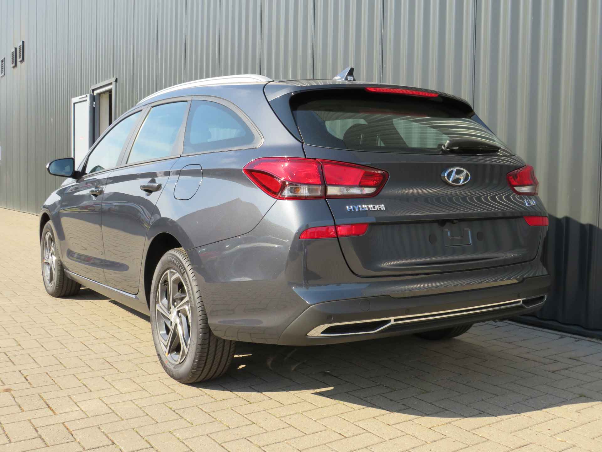 Hyundai i30 Wagon 1.0 T-GDi MHEV Comfort Smart | VAN € 34.130,00 VOOR €31.130,00 | UIT VOORRAAD LEVERBAAR - 4/31