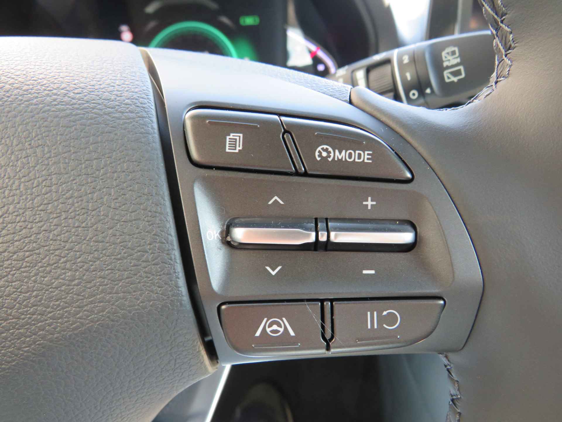 Hyundai i30 Wagon 1.0 T-GDi MHEV Comfort Smart | VAN € 34.130,00 VOOR €31.130,00 | UIT VOORRAAD LEVERBAAR - 18/31