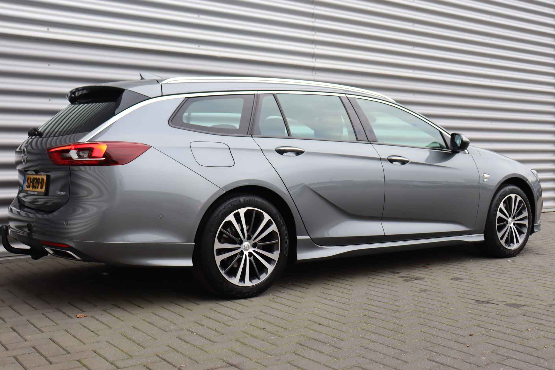 Opel Insignia SPORTS TOURER 1.5 TURBO 165PK INNOVATION+ OPC-LINE / NAVI / LEDER / CLIMA / LED-MATRIX / AGR / PDC / CAMERA / HUD / 18" LMV / KE - 7/48