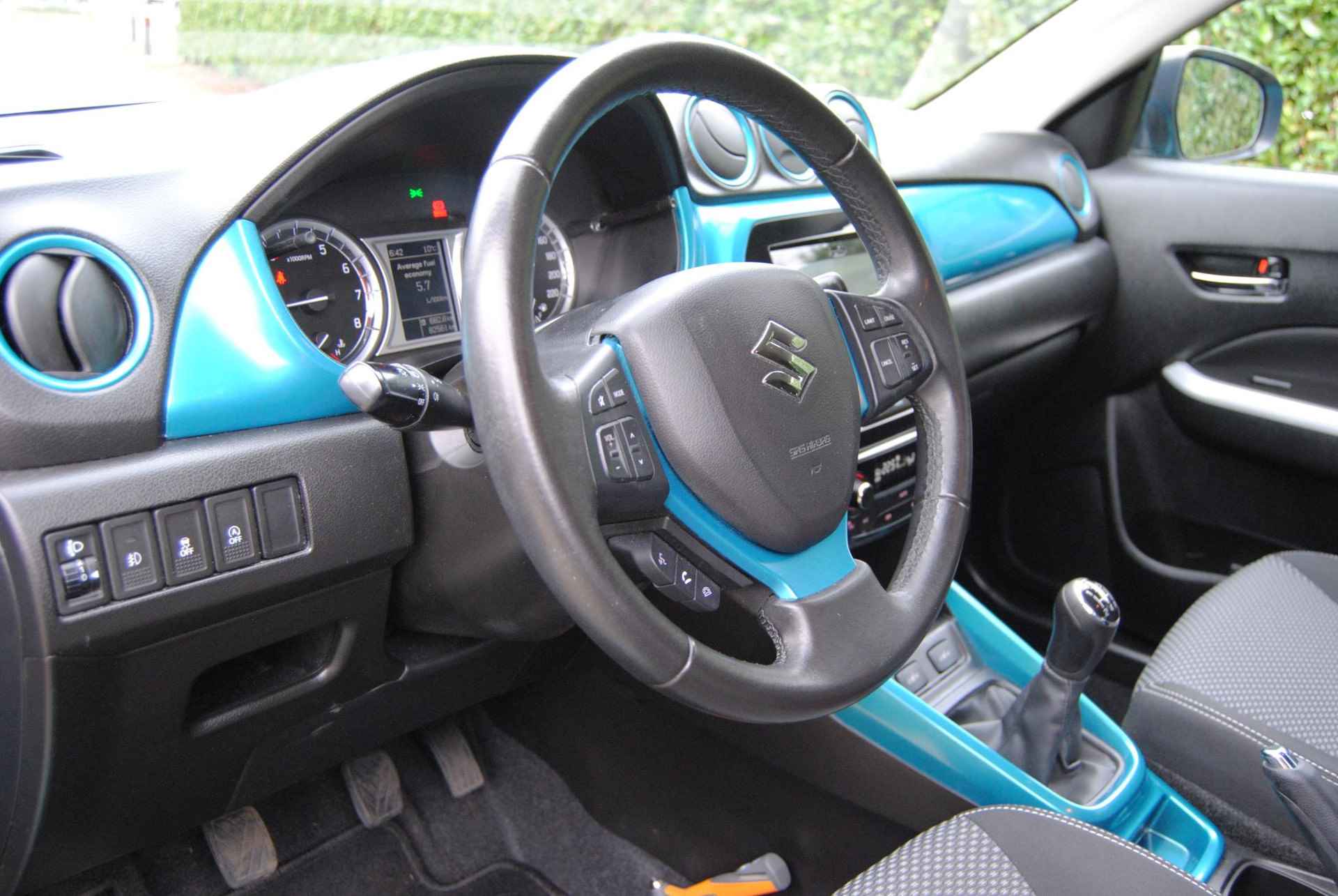 Suzuki Vitara 1.6 Exclusive Originele NL , Lage km stand NAP, Dealer onderhouden, Navigatie - 21/35