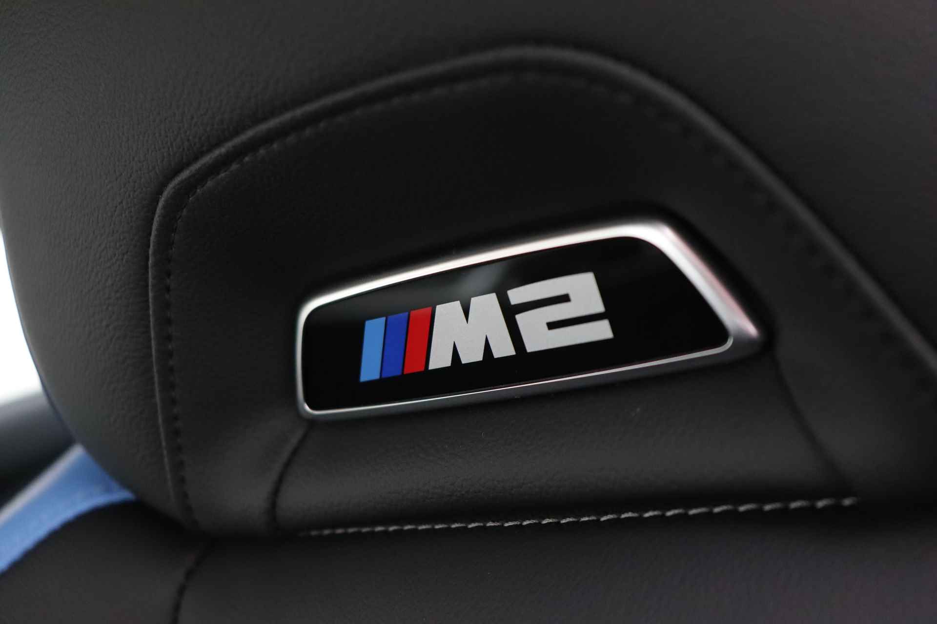 BMW 2 Serie Coupé M2 Automaat / M Drive Professional / Carbon fibre dak / M Adaptief onderstel / M Sportstoelen / Harman Kardon / Parking Assistant - 17/74