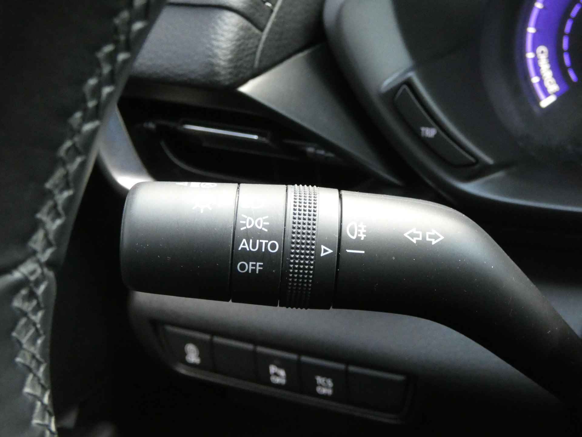 Mazda MX-30 e-SkyActiv EV 145 Exclusive-line 36 kWh | Navigatie | Camera | Cruise Control - 30/54