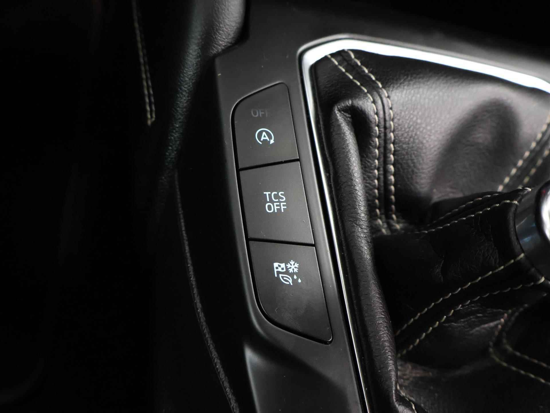 Ford Focus Wagon 1.0 EcoBoost Vignale | Panoramadak | Winterpack | LED koplampen | Elekt Achterklep | - 27/44