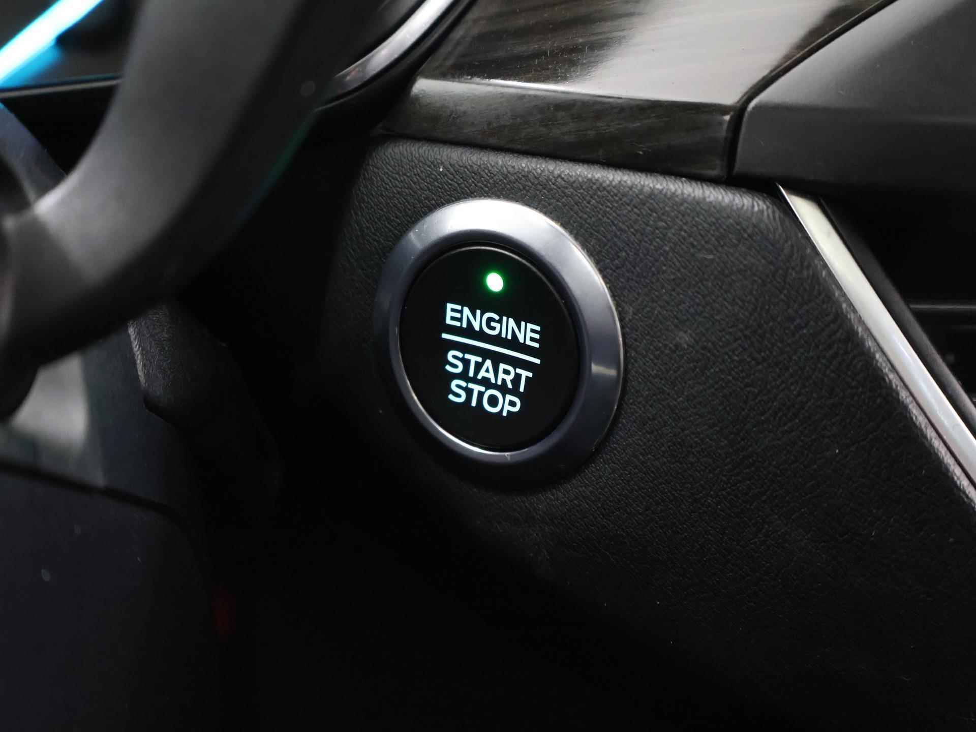 Ford Focus Wagon 1.0 EcoBoost Vignale | Panoramadak | Winterpack | LED koplampen | Elekt Achterklep | - 31/44