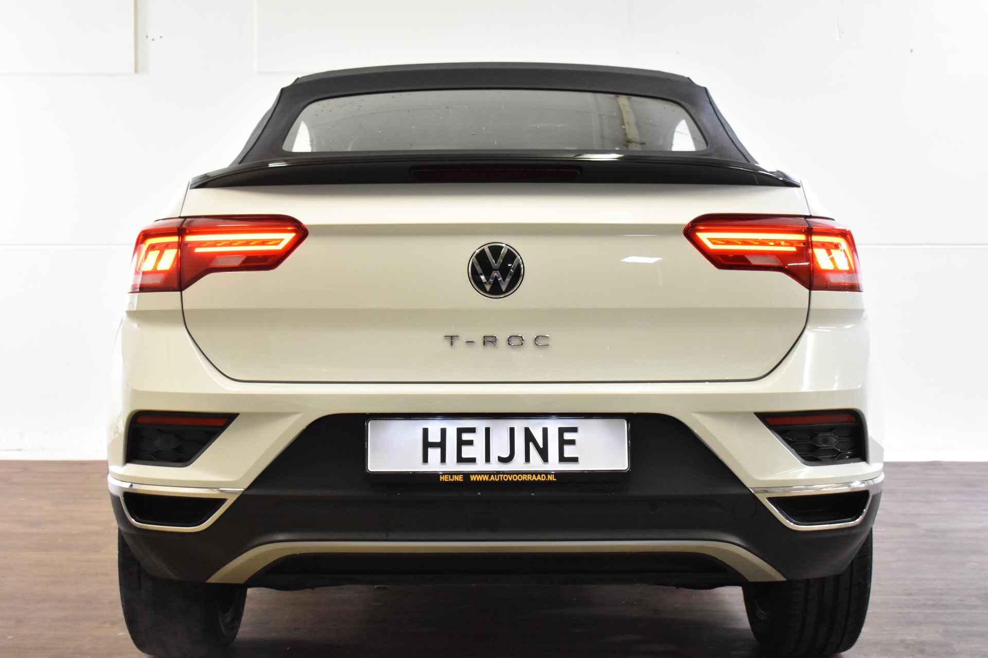 Volkswagen T-Roc Cabrio 1.5 TSI 150PK DSG STYLE BEATS/VIRTUAL/NAVI - 9/39