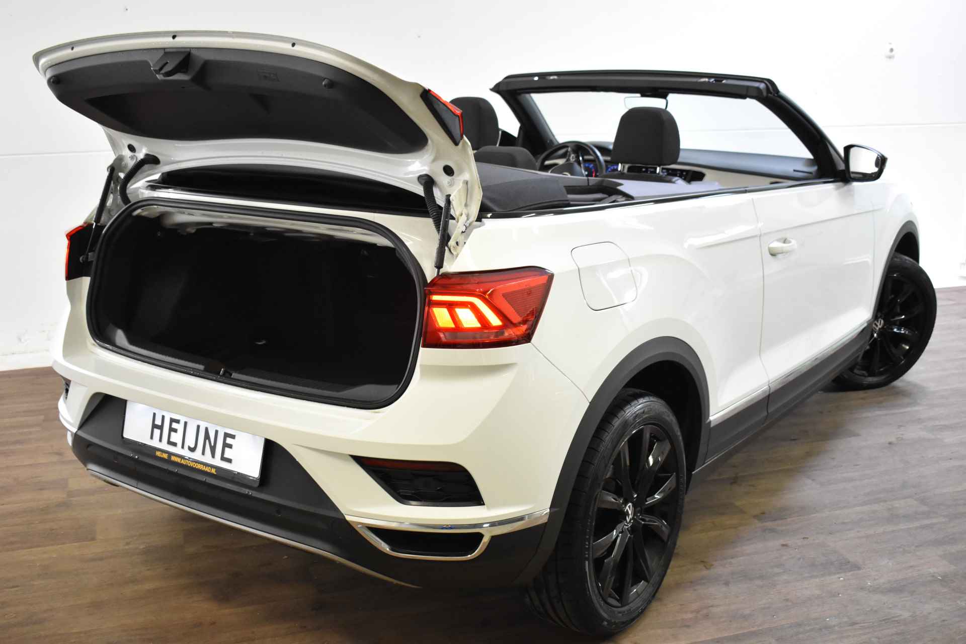 Volkswagen T-Roc Cabrio 1.5 TSI 150PK DSG STYLE BEATS/VIRTUAL/NAVI - 10/39