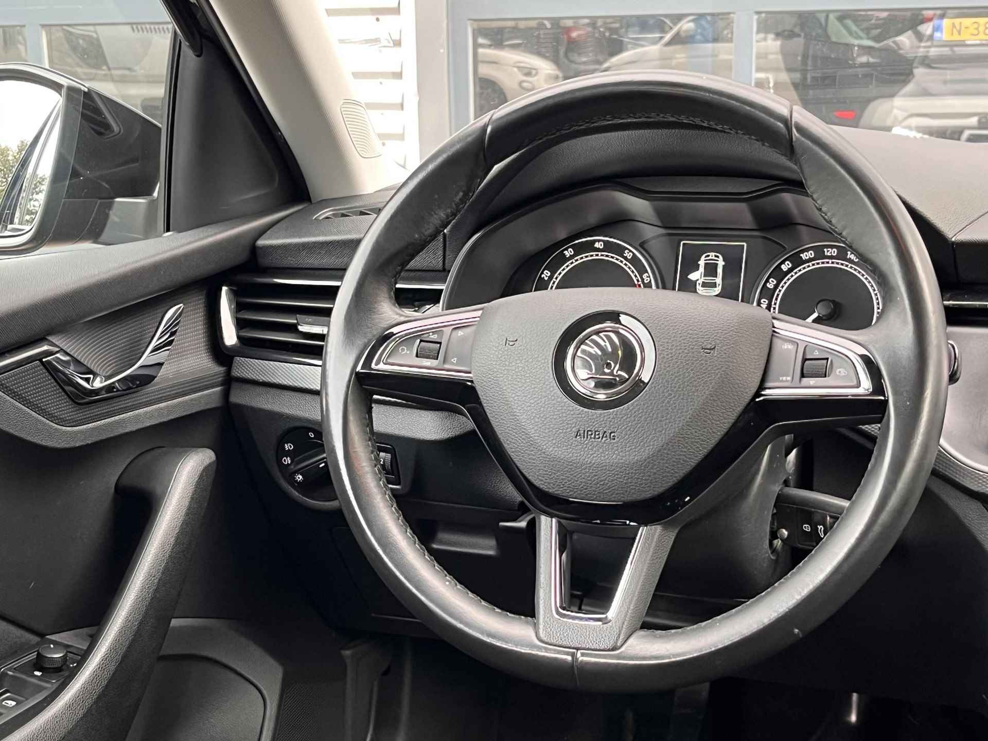 Skoda Scala 1.0 TSI 115PK Ambition | Navigatie via App | Airco |  Cruise control | Apple Carplay / Android Auto | PDC | LMV 16 inch - 15/20