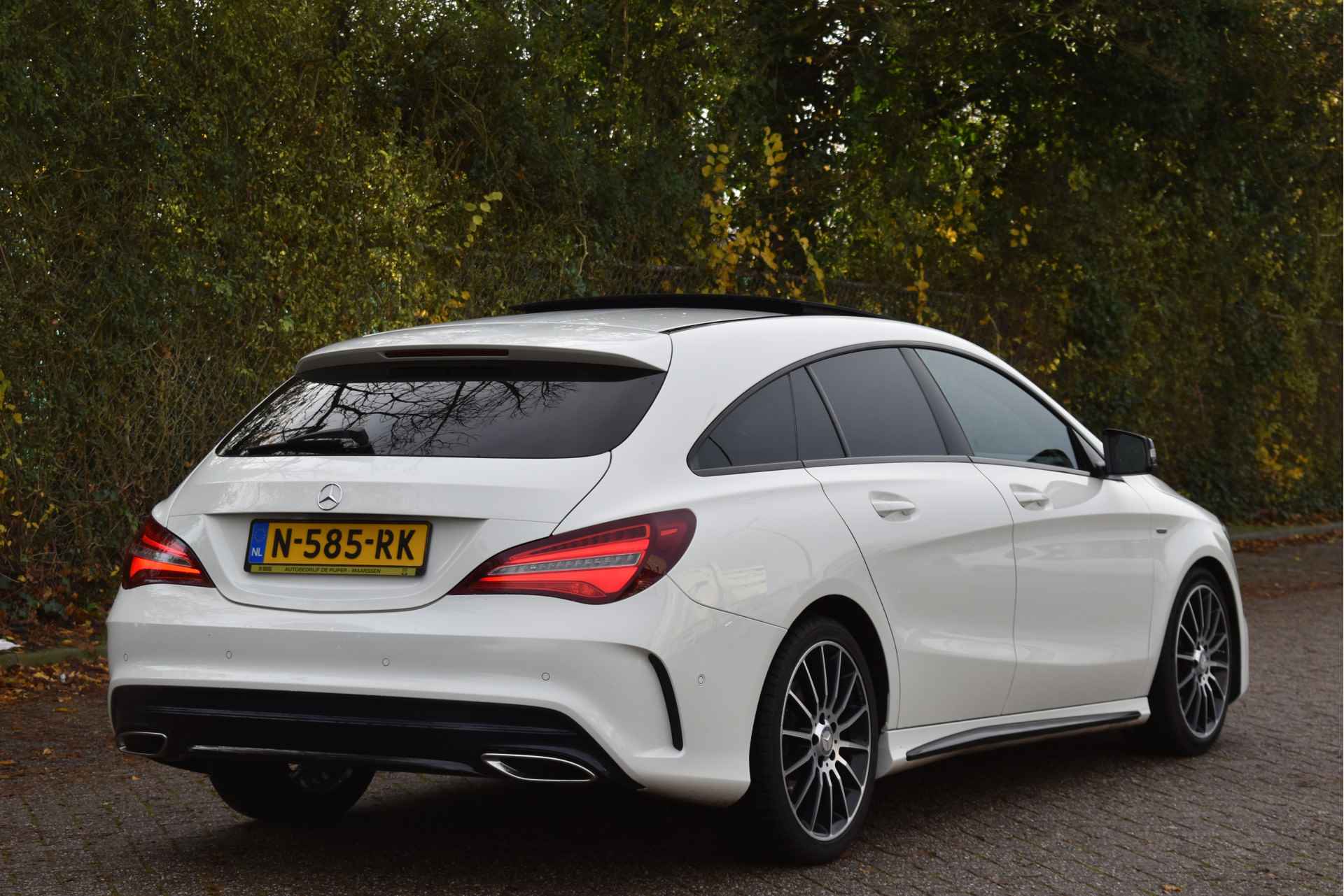 Mercedes-Benz CLA-Klasse Shooting Brake 200 White-Art Edition AMG Night pakket | Open dak | Stoelverwarming | Carplay | Camera | Sfeerverl | Onderh.historie - 8/67