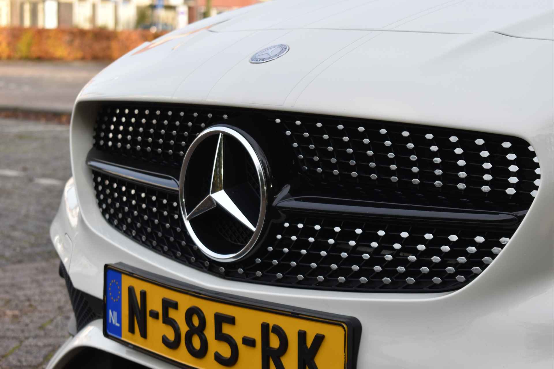 Mercedes-Benz CLA-Klasse Shooting Brake 200 White-Art Edition AMG Night pakket | Open dak | Stoelverwarming | Carplay | Camera | Sfeerverl | Onderh.historie - 34/67