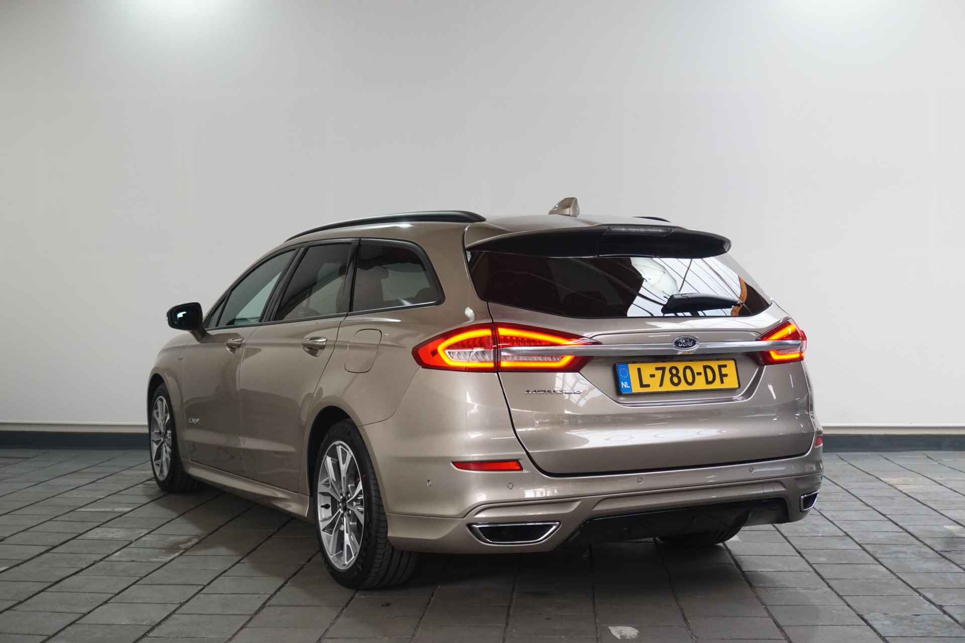 Ford Mondeo Wagon 2.0 IVCT HEV ST-Line | Stoel- & Stuurverwarming | Sony | Full LED | Adaptive Cruise | - 6/37