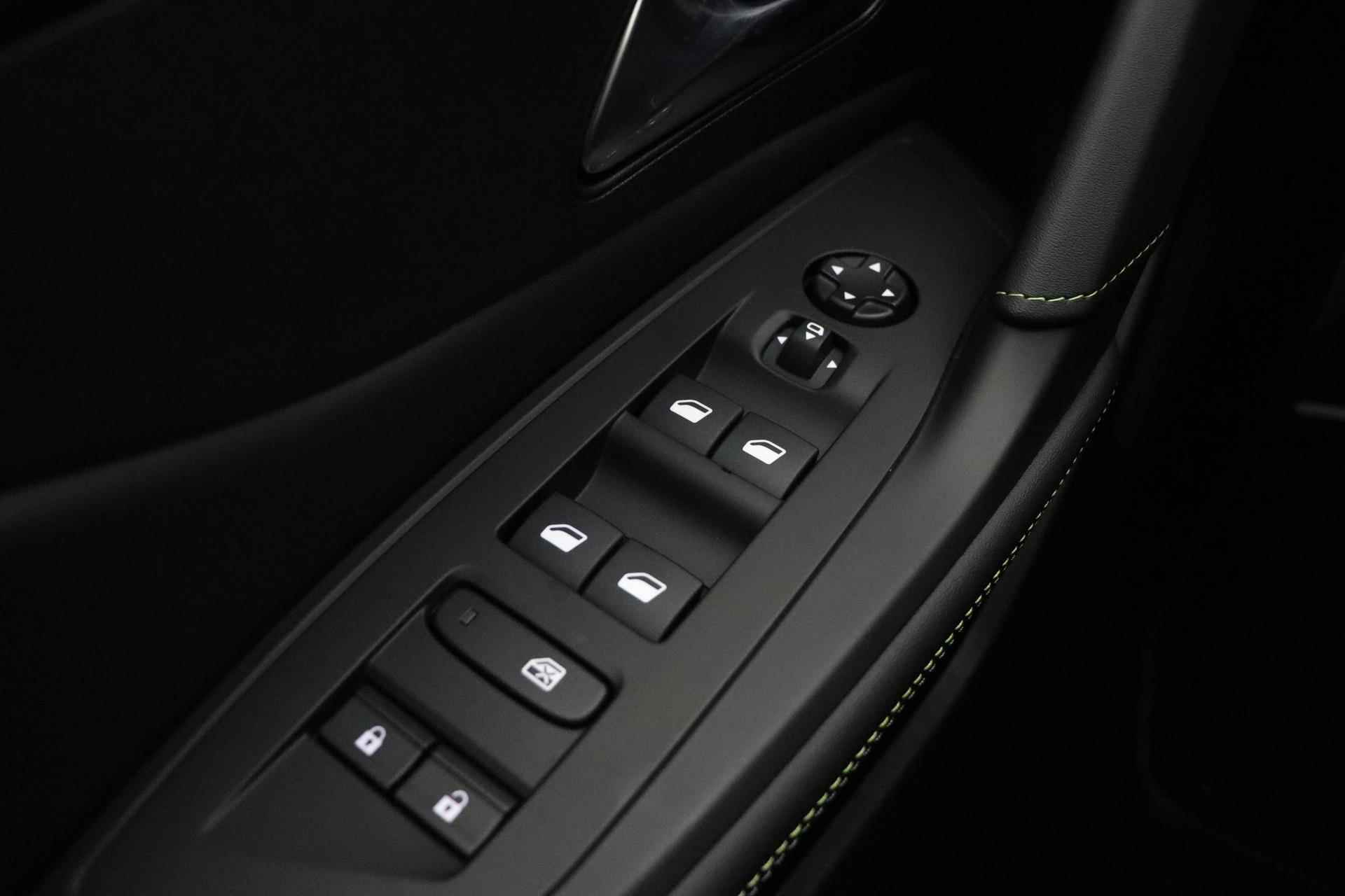 Peugeot e-308 EV GT First Edition 54 kWh  156 PK | 100 % Elektrisch | 405 KM WLTP | Lichtmetalen Velg | Camera | Carplay | Draadloos Telefoon | Alcantara | Nieuw Type - 22/42
