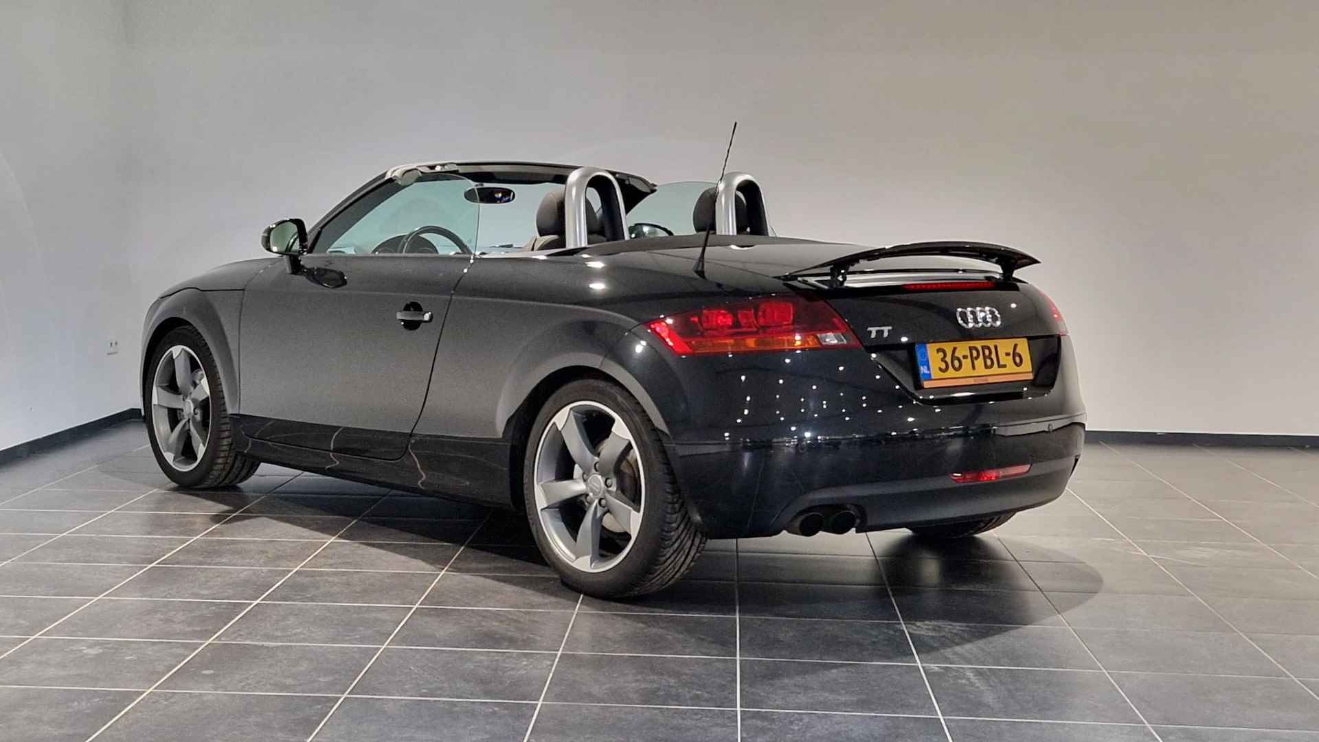 Audi TT Roadster 1.8 TFSI Pro Line | Navigatie | Elektrisch dak | Climate Control - 13/29