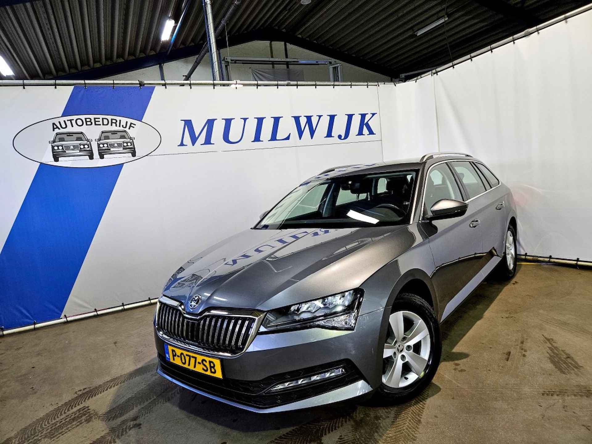 SKODA Superb Combi 1.5 TSI 150 PK ACT Business Edition / Trekhaak / NL Auto - 3/50