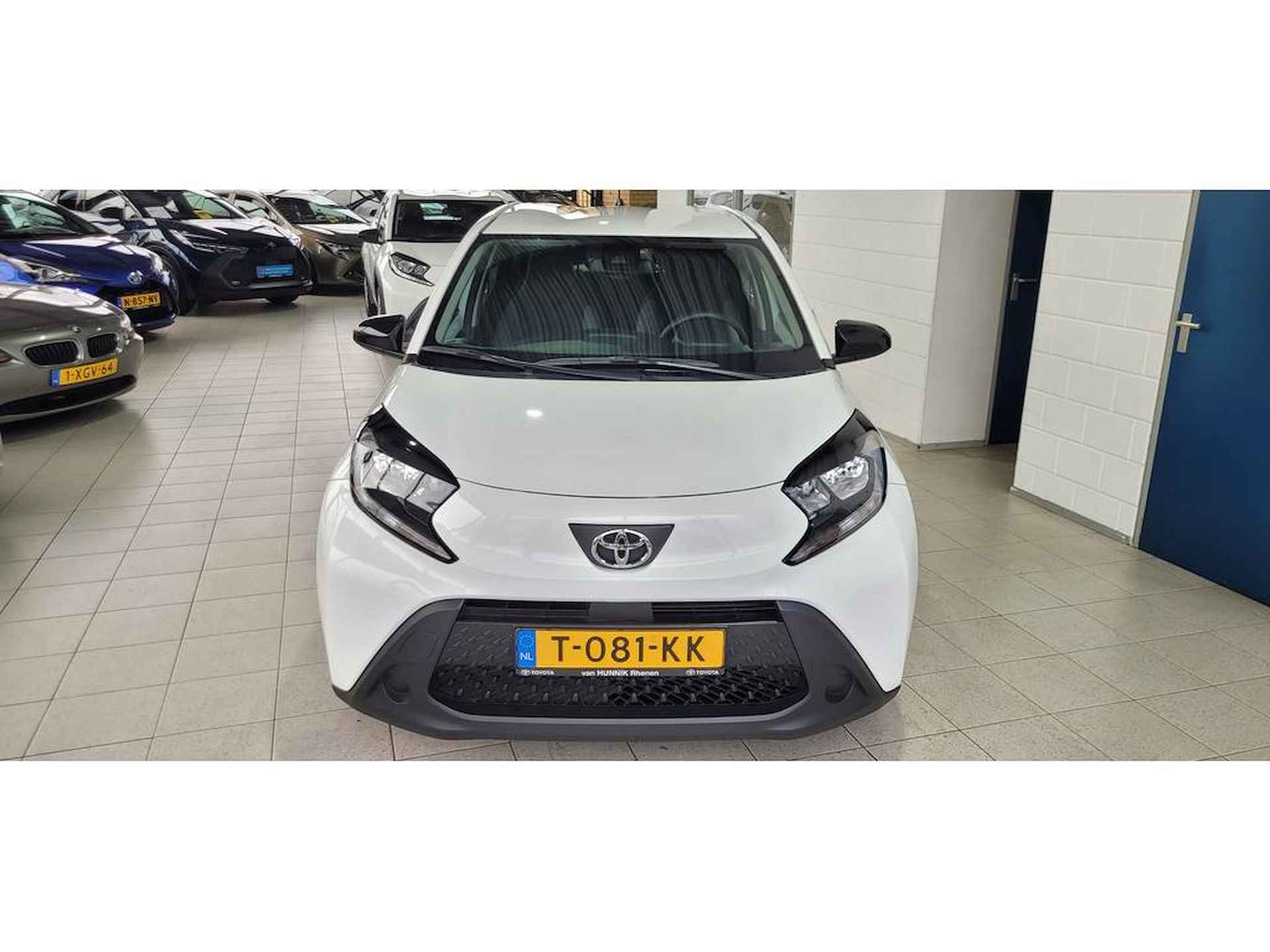 Toyota Aygo X 1.0 VVT-i Automaat Play | Airco | Camera | Apple-Android | - 5/18