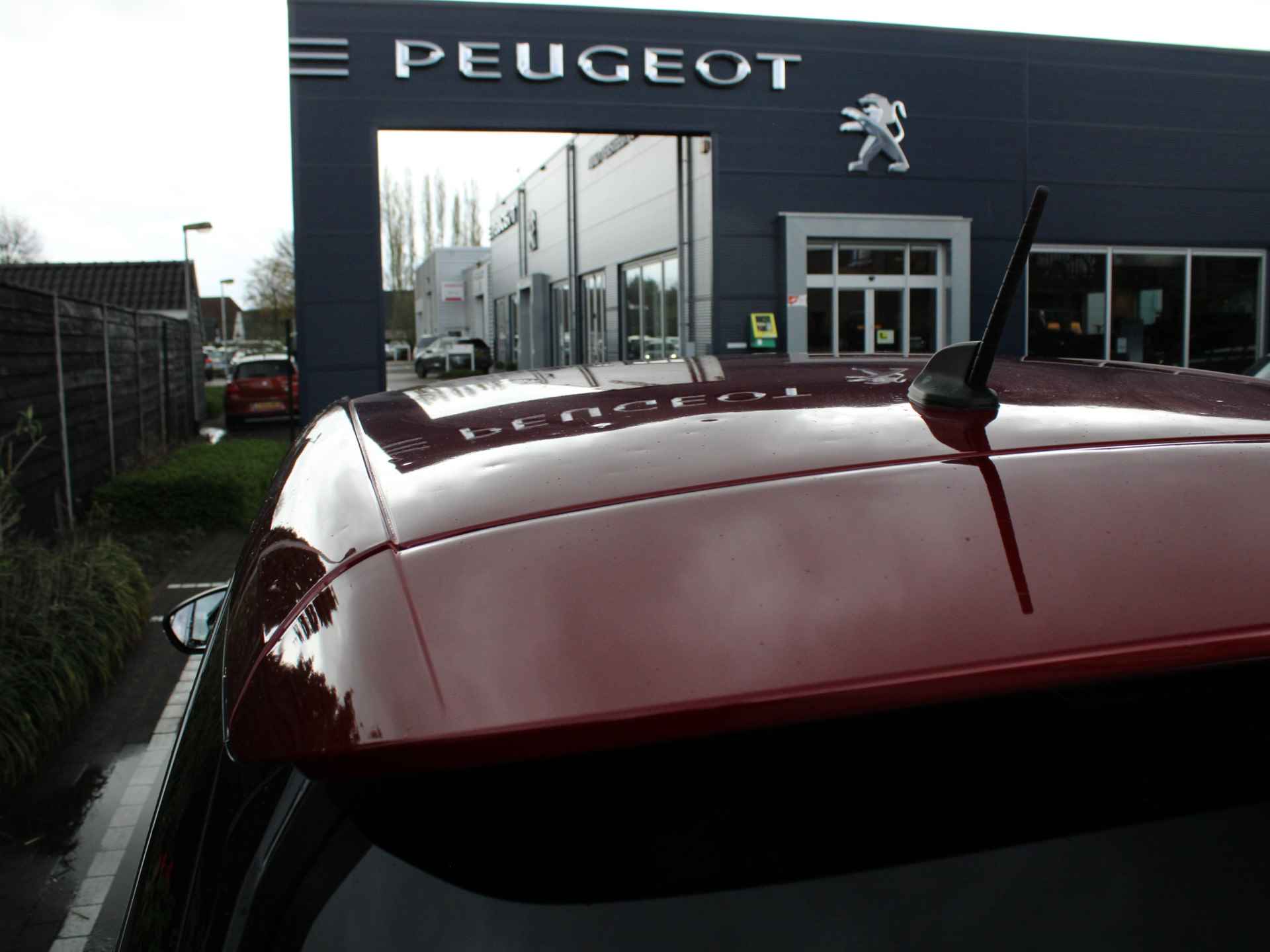 Citroën C4 Picasso 1.2 PureTech 130PK Shine EAT6 Automaat Elektronische achterklep, Navigatie, Keyless Entry, Lichtmetalen velgen, Camera achter - 43/48