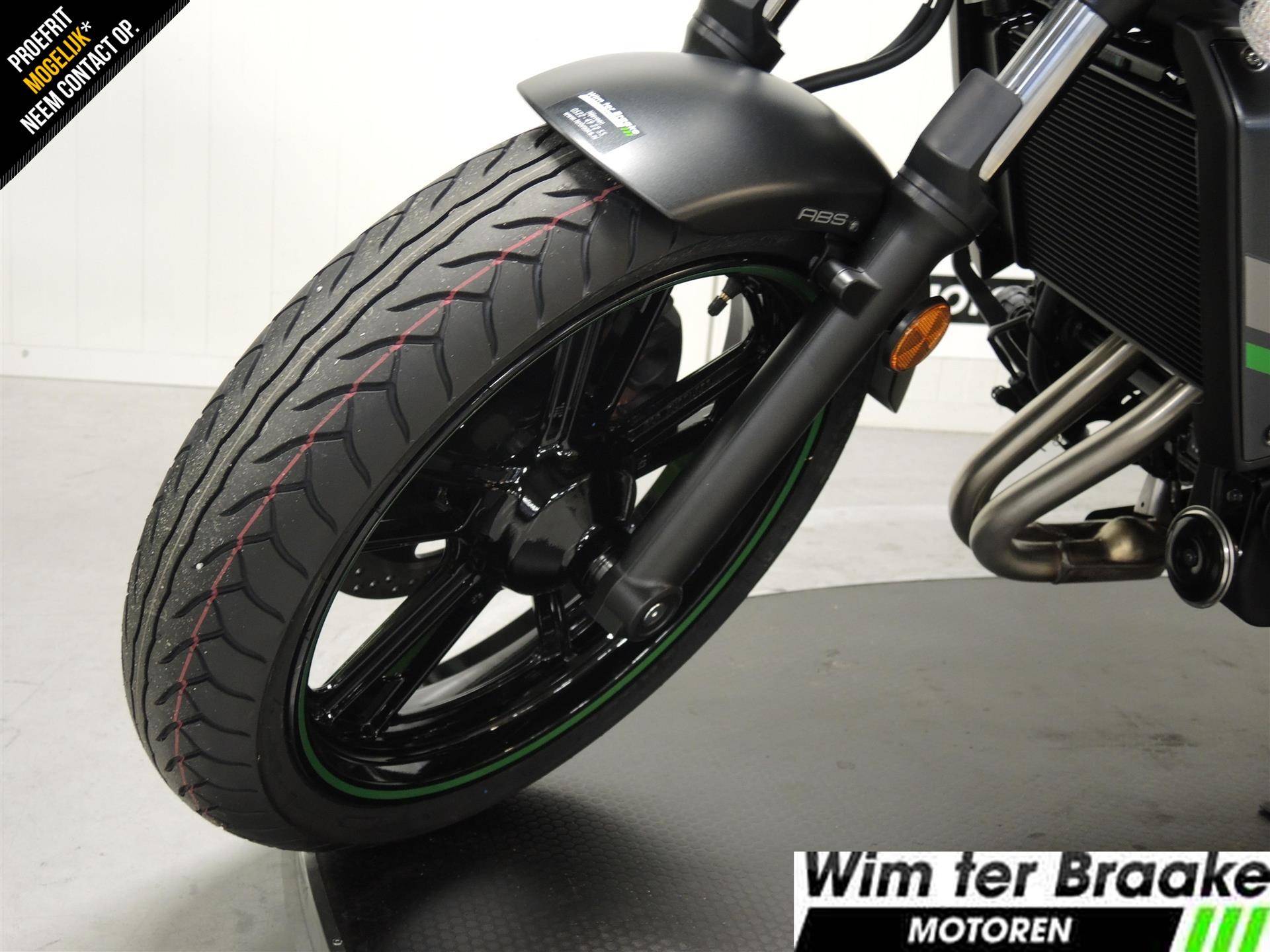 Kawasaki Vulcan S ABS - 2/14