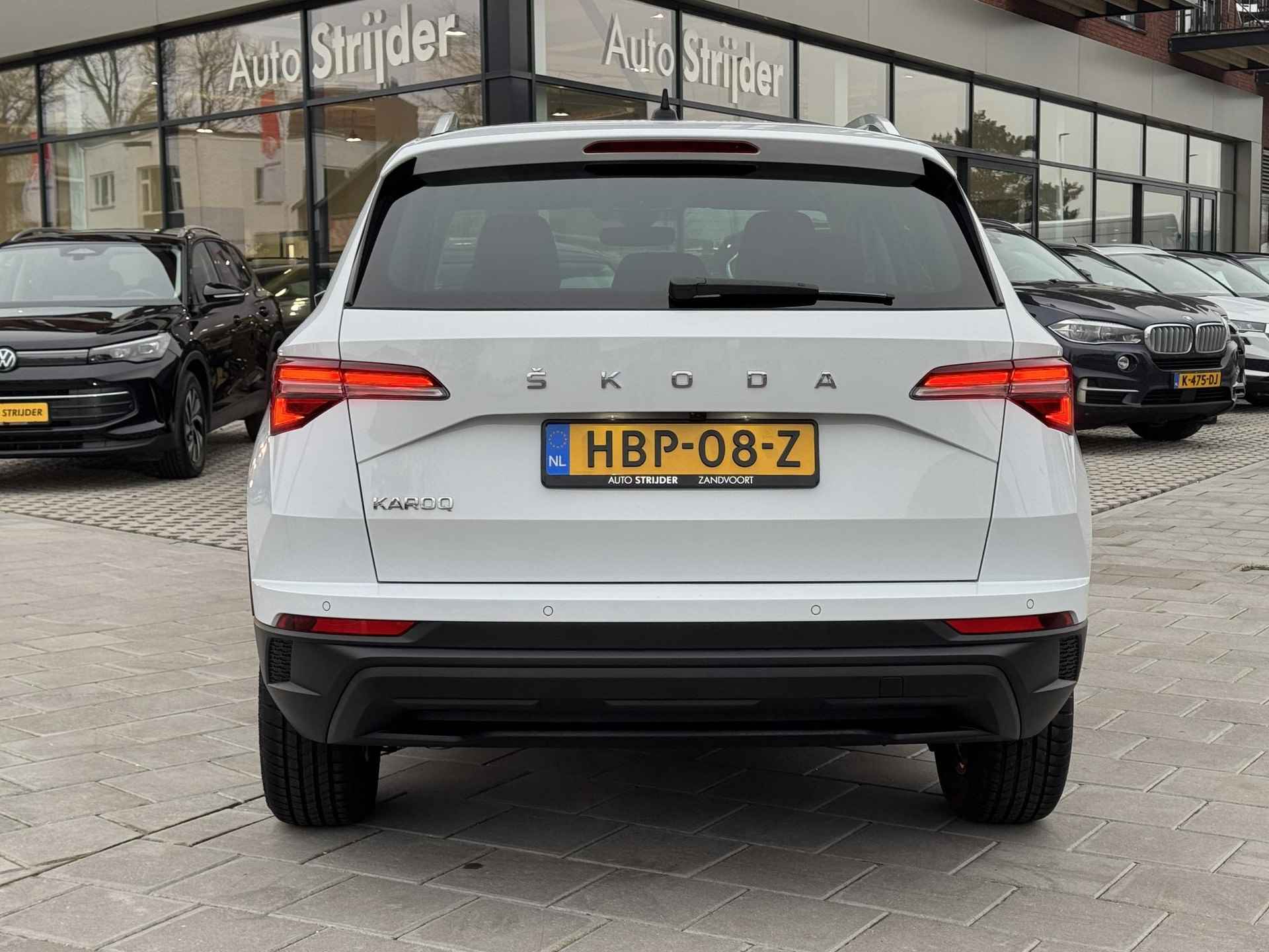 Skoda Karoq 1.5 TSI ACT Business Edition 150pk automaat | ECC | Camera | Carplay | 16LM - 23/32