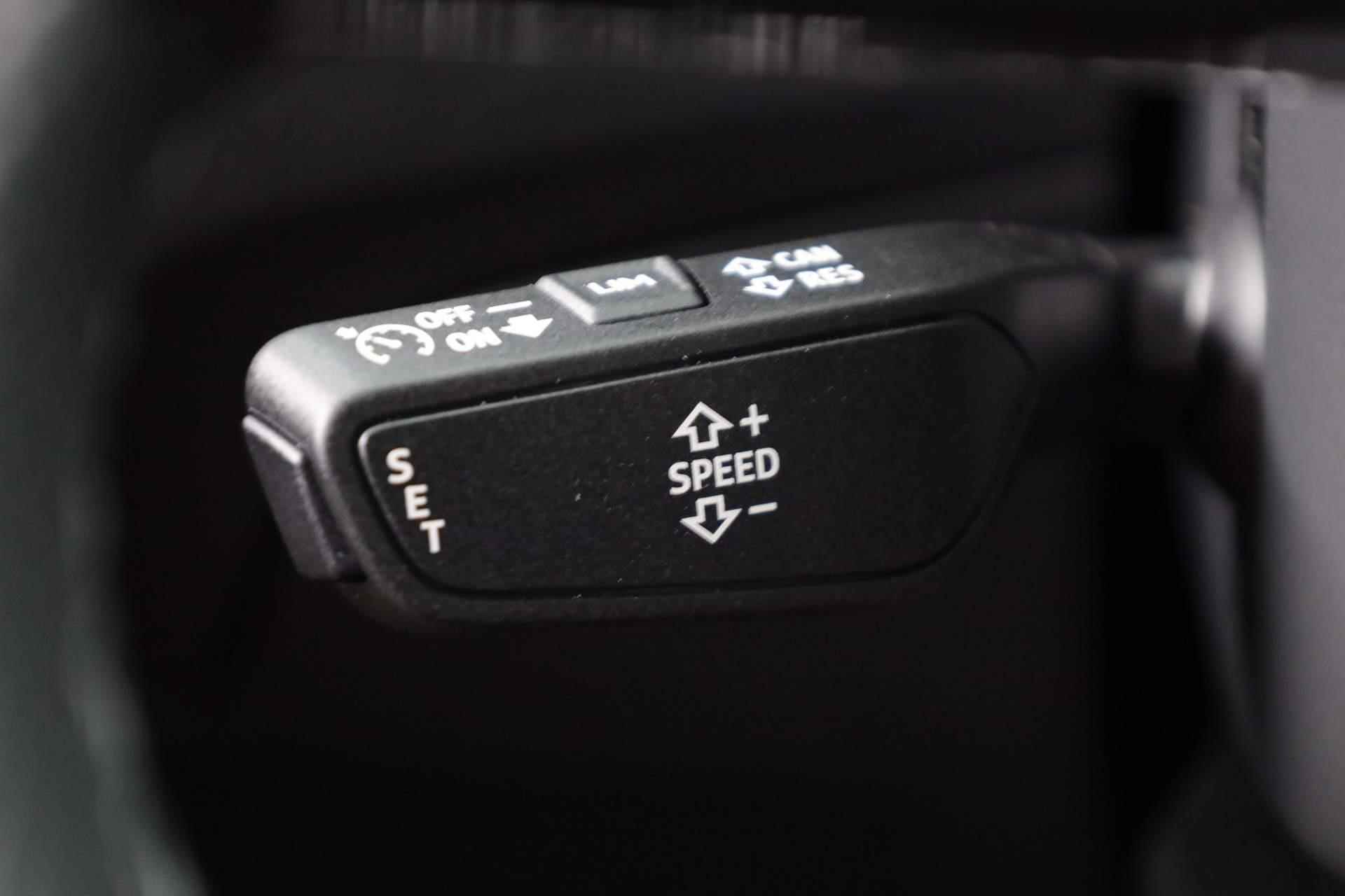 Audi Q2 S Edition 35 TFSI 150 pk | Assistentiepakket Parking | Comfortsleutel | Stoelverwarming voorin | - 23/42