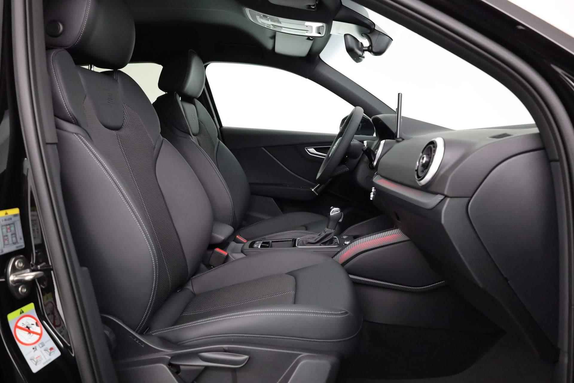 Audi Q2 S Edition 35 TFSI 150 pk | Assistentiepakket Parking | Comfortsleutel | Stoelverwarming voorin | - 38/42