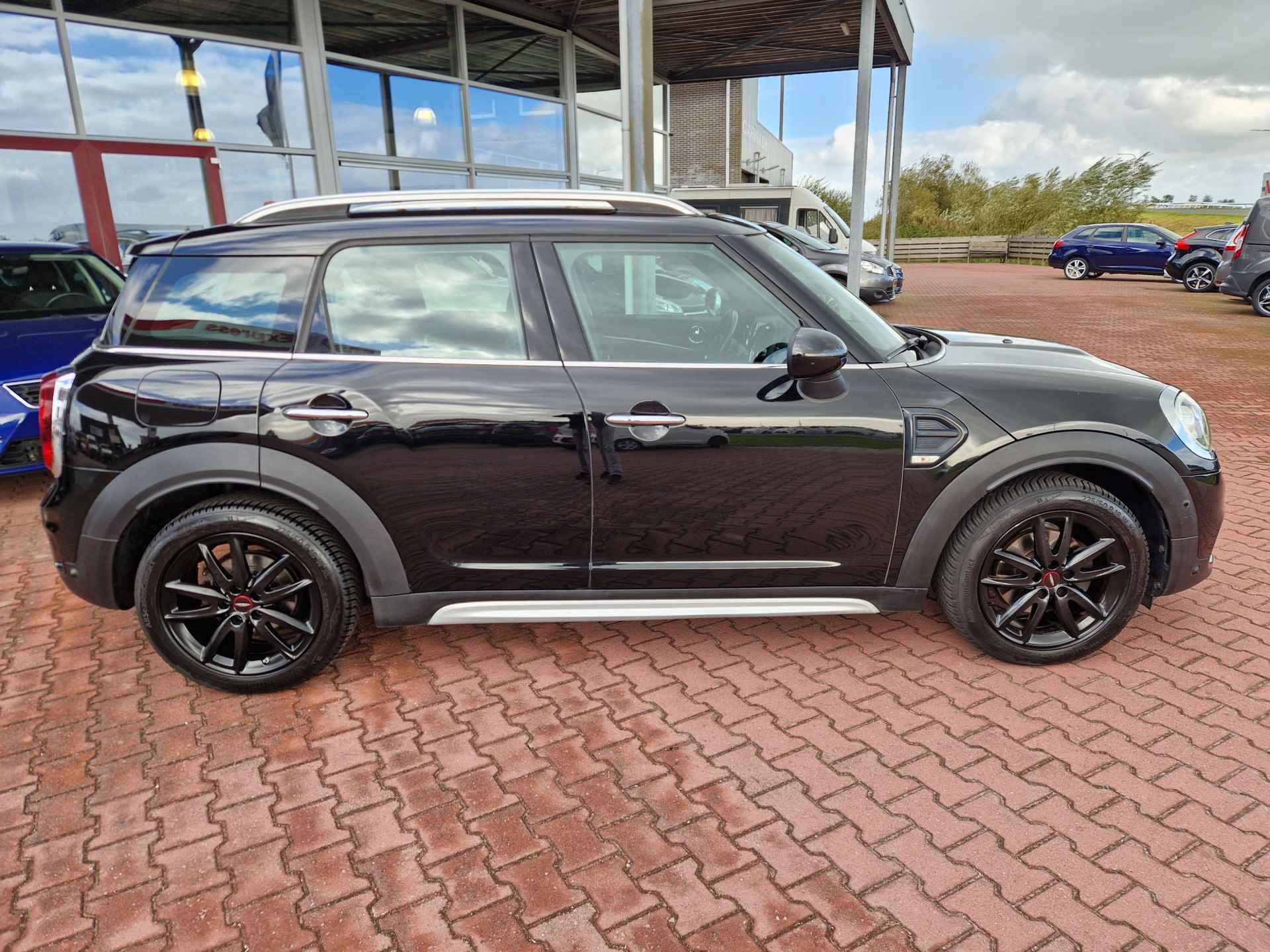 MINI Countryman 1.5 Cooper Chili 12 MND BOVAG GAR | NAVI | ECC | AFN. TREKHAAK | STOELVERW. | PDC V+A - 6/37