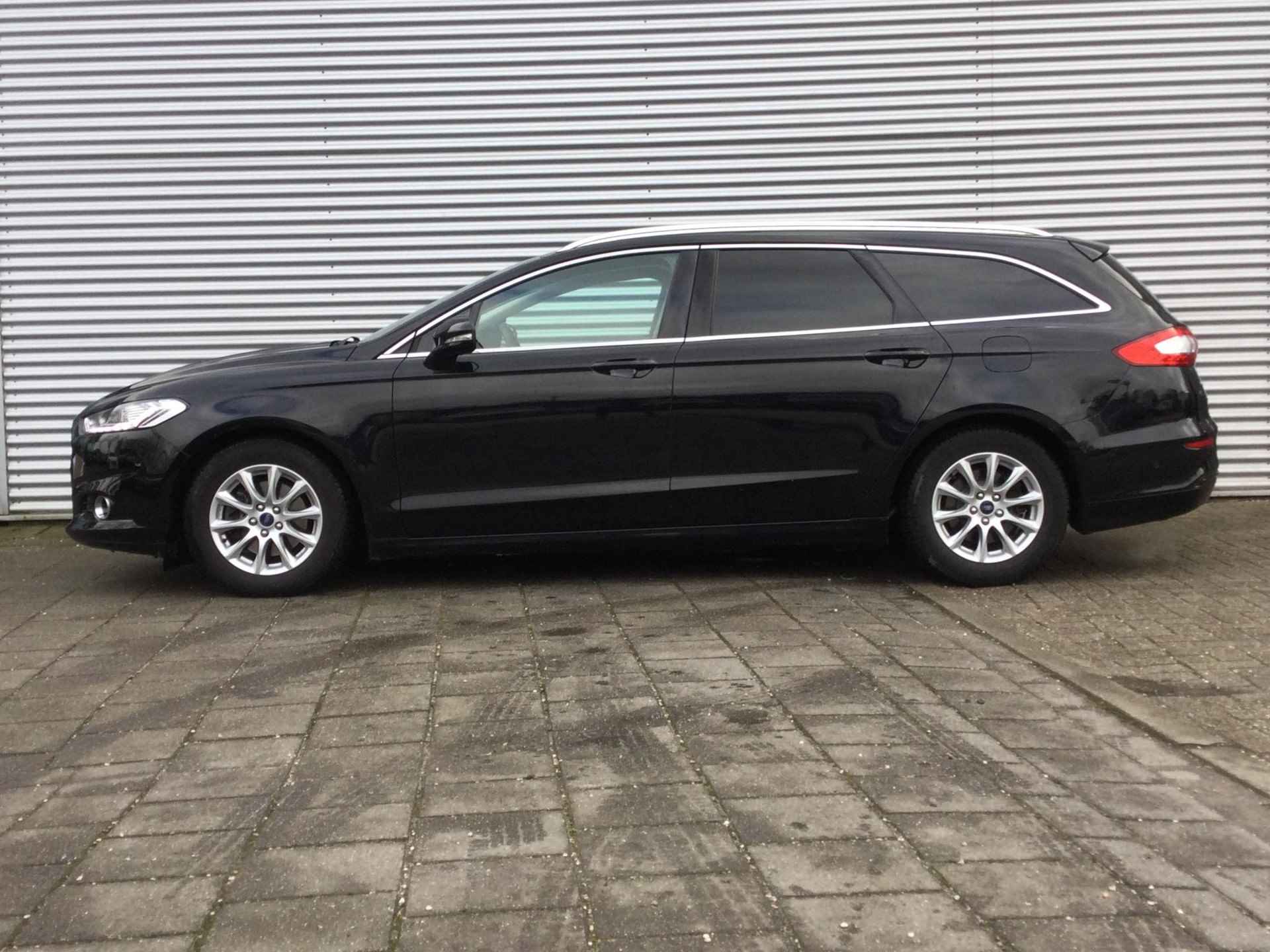 Ford Mondeo Wagon 1.5 Titanium 160pk automaat Business, Connectivity & X-Pack - 28/29