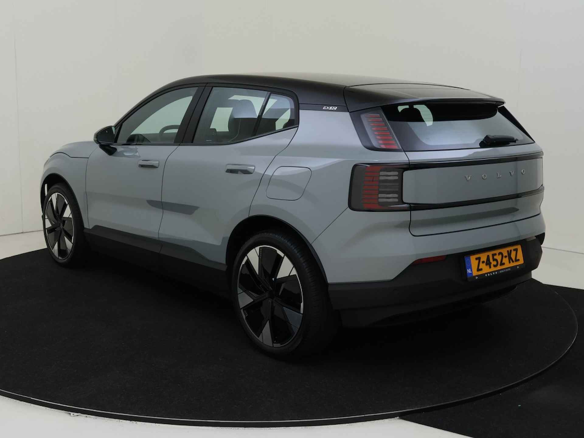 Volvo EX30 Twin Plus 69 kWh | 20" wielen | Climate Pack | Warmtepomp - 4/34