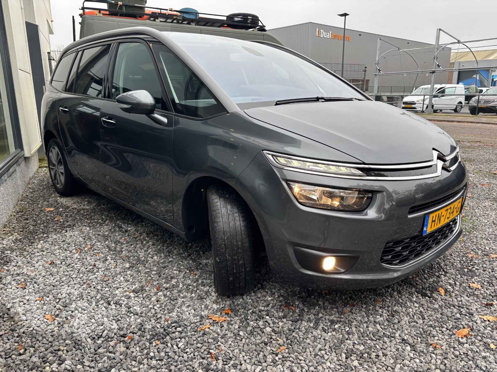 Citroen Grand C4 Picasso 1.2 PureTech Business | 7 persoons! | Rijklaar geleverd incl 12 maanden BOVAG garantie! | - 9/20