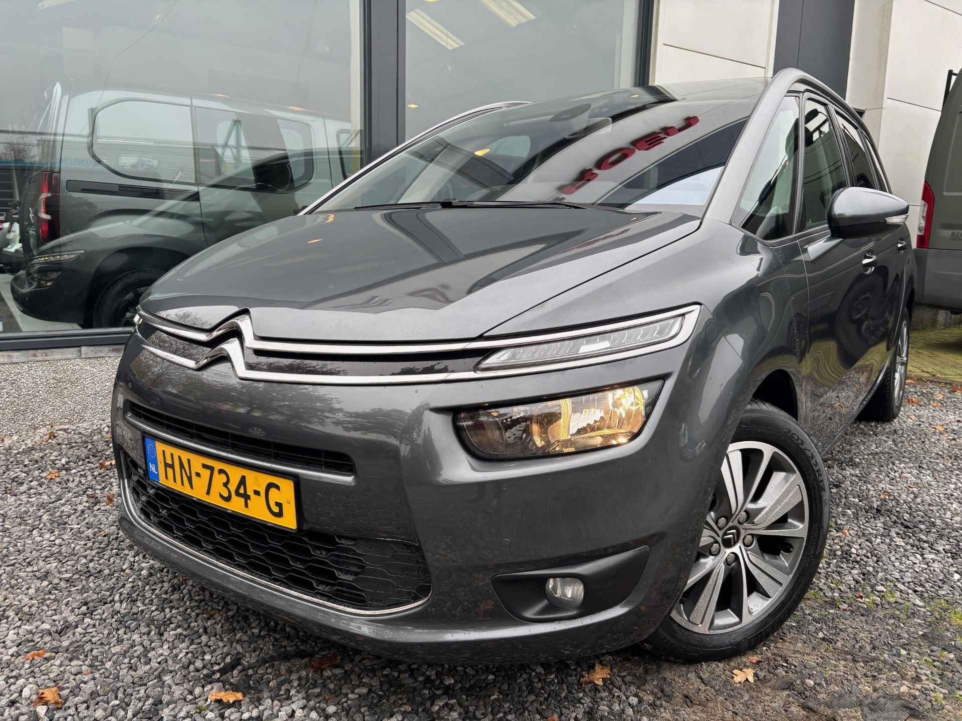 Citroen Grand C4 Picasso 1.2 PureTech Business | 7 persoons! | Rijklaar geleverd incl 12 maanden BOVAG garantie! | - 10/20