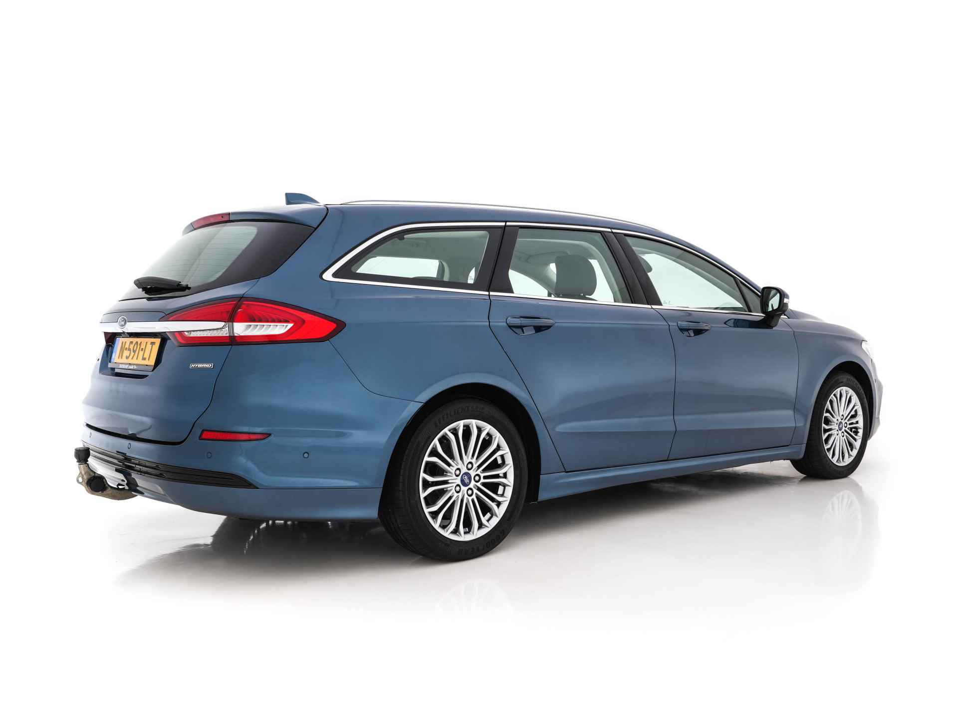 Ford Mondeo Wagon 2.0 IVCT HEV Titanium Luxury-Pack (INCL-BTW) Aut. *FULL-LEATHER | ADAPTIVE-CRUISE | FULL-LED | SONY-AUDIO | BLIND-SPOT | MEMORY-PACK | CAMERA | COMFORT-SEATS | NAVI-FULLMAP | ECC | PDC | TOWBAR | 17''ALU * - 6/34