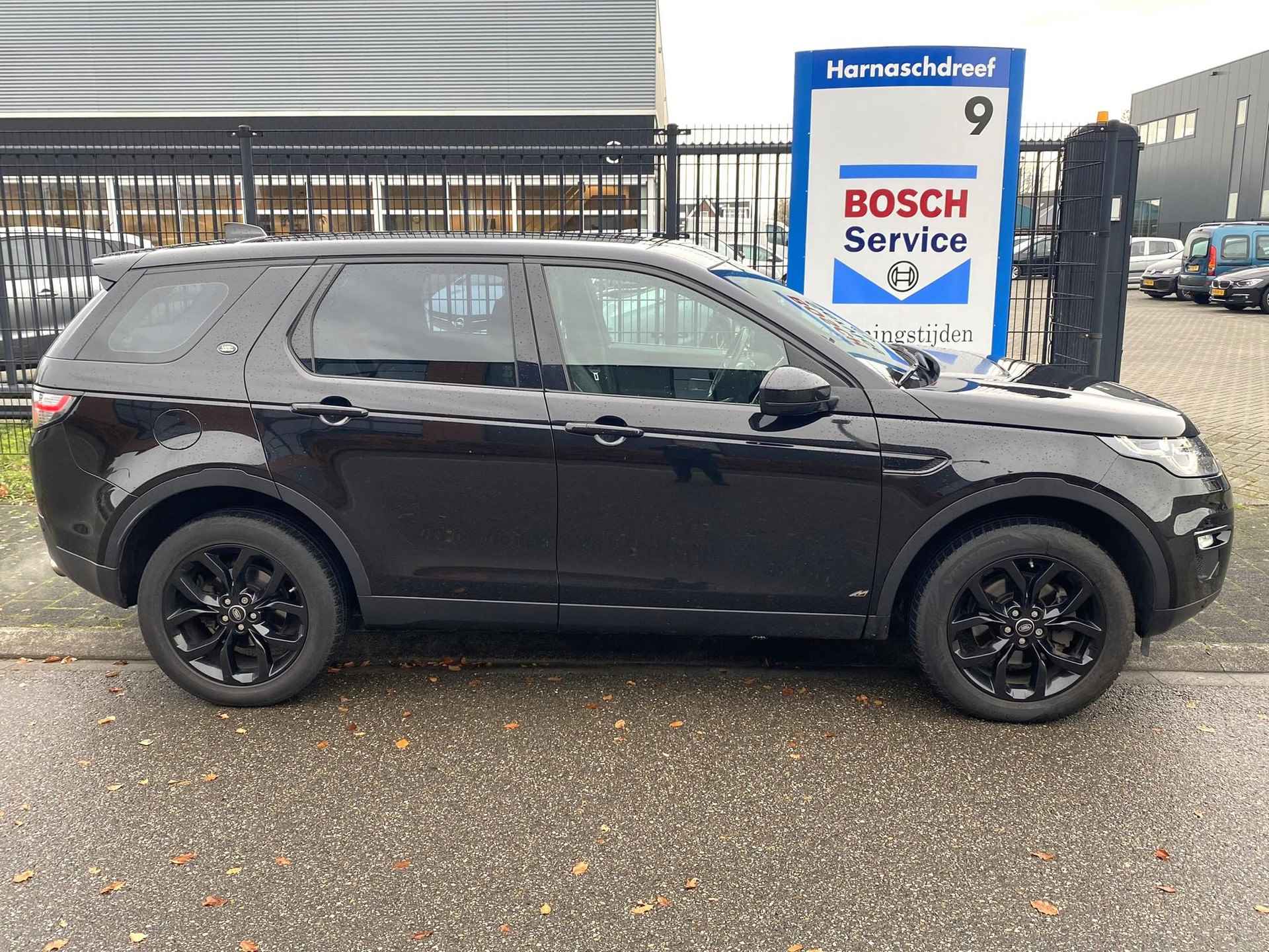 Land Rover Discovery Sport 2.0 Si4 240pk aut. 4WD Urban Series SE Dynamic NL-auto van 1e eig met o.a. panodak, leer, Bi-xenon, Meridian, winterpakket, etc. - 10/31