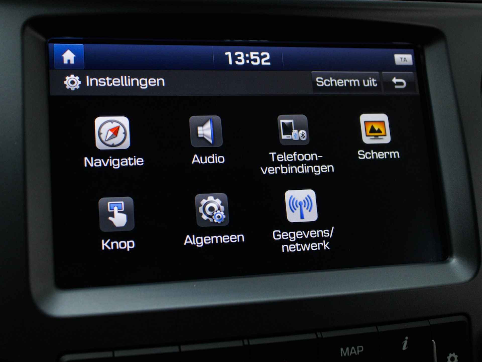 Hyundai i10 1.0i Comfort Smart | Navigatie | Trekhaak fietsendrager - 41/42