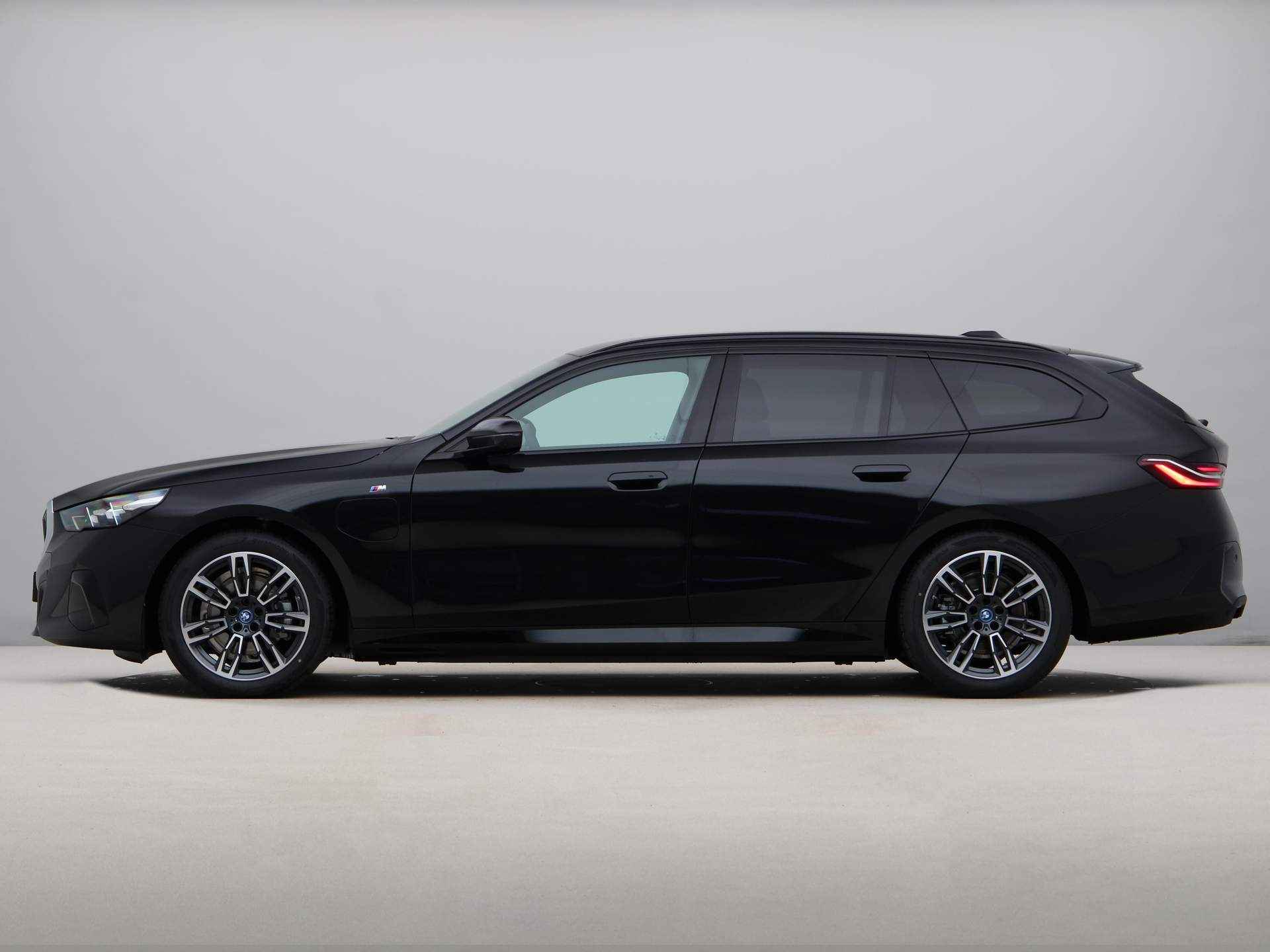 BMW 5 Serie Touring 530e M Sport - Trekhaak - 13/29