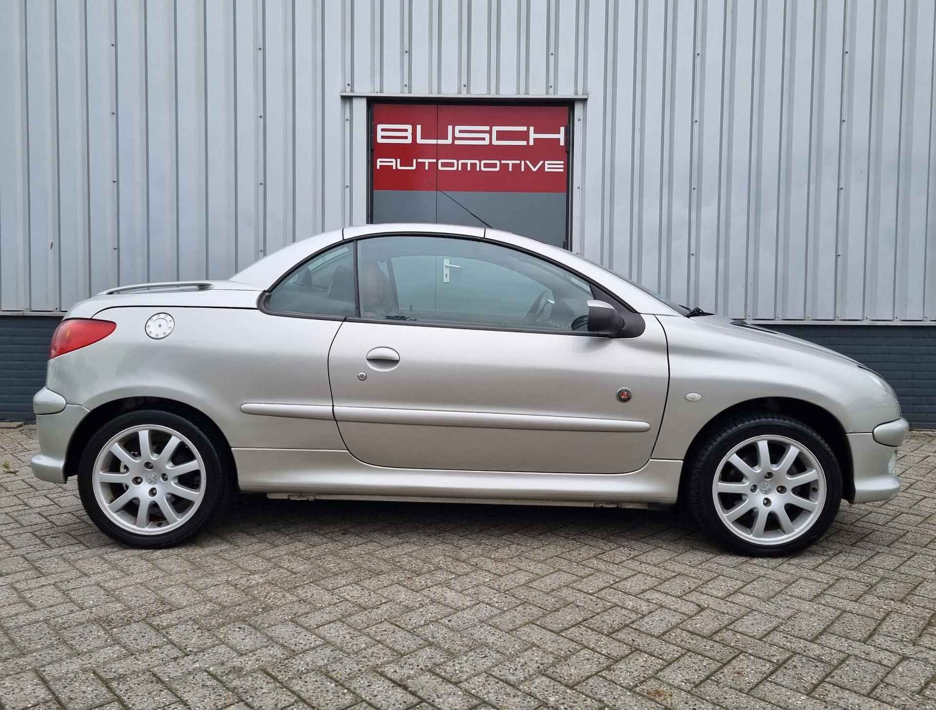 Peugeot 206 CC 2.0 16V Roland Garros | TREKHAAK | AIRCO | - 3/29