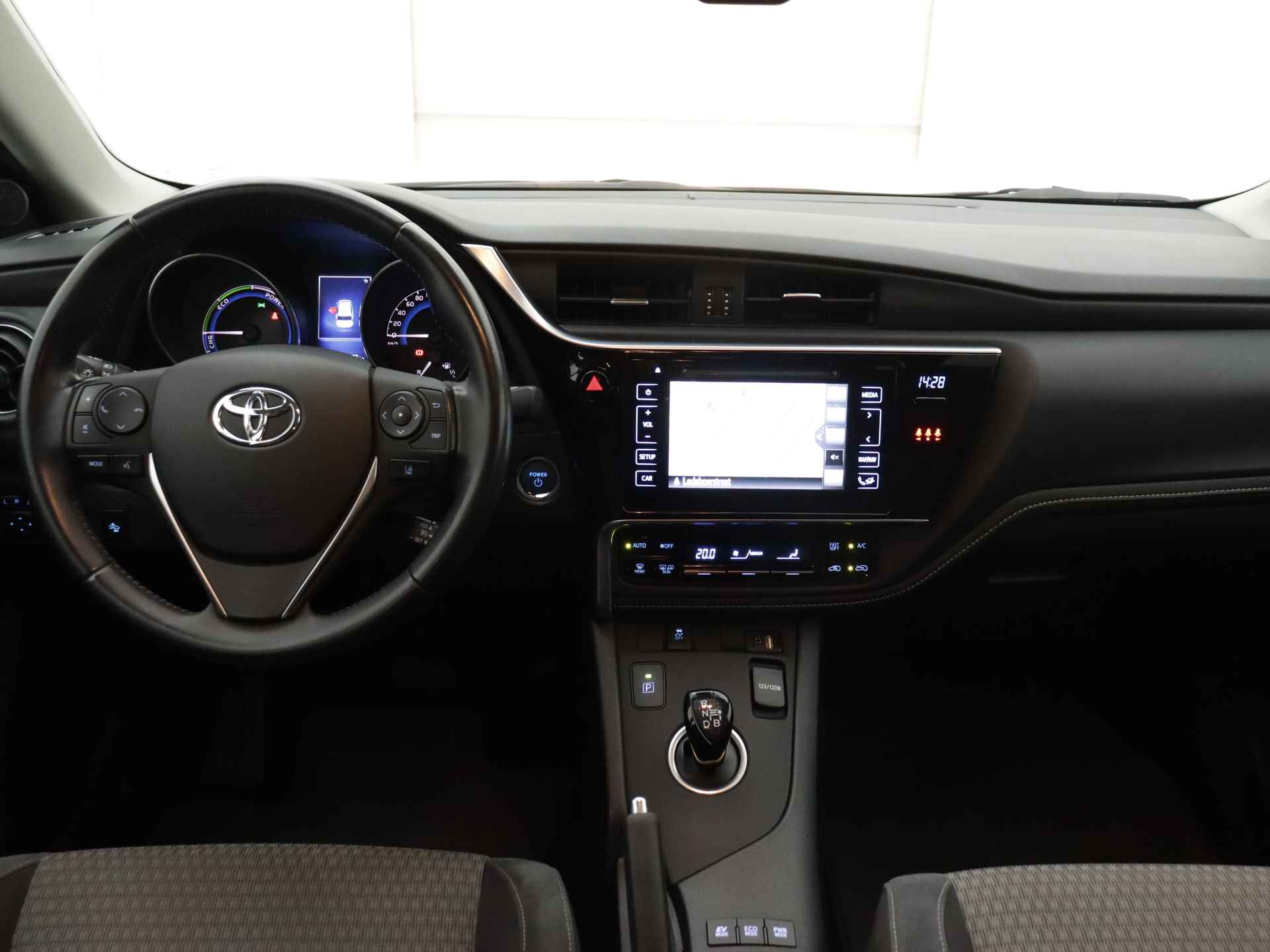 Toyota Auris Touring Sports 1.8 Hybrid Dynamic Go | Navigatie | Camera | LM velgen | Climate Control | - 5/43