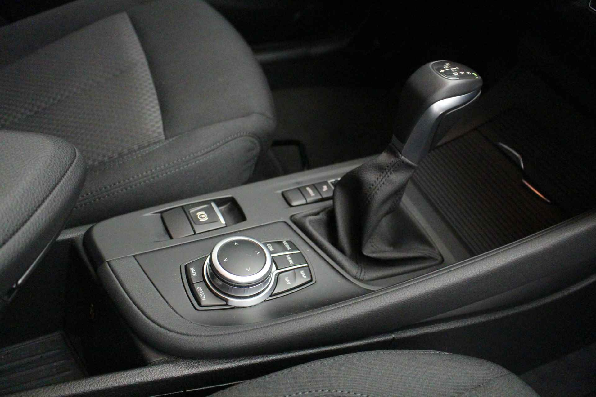 BMW X1 xDrive25e | Camera | Stoelverwarming | 13.000 km!!  | 2 jaar BMW Garantie - 12/20
