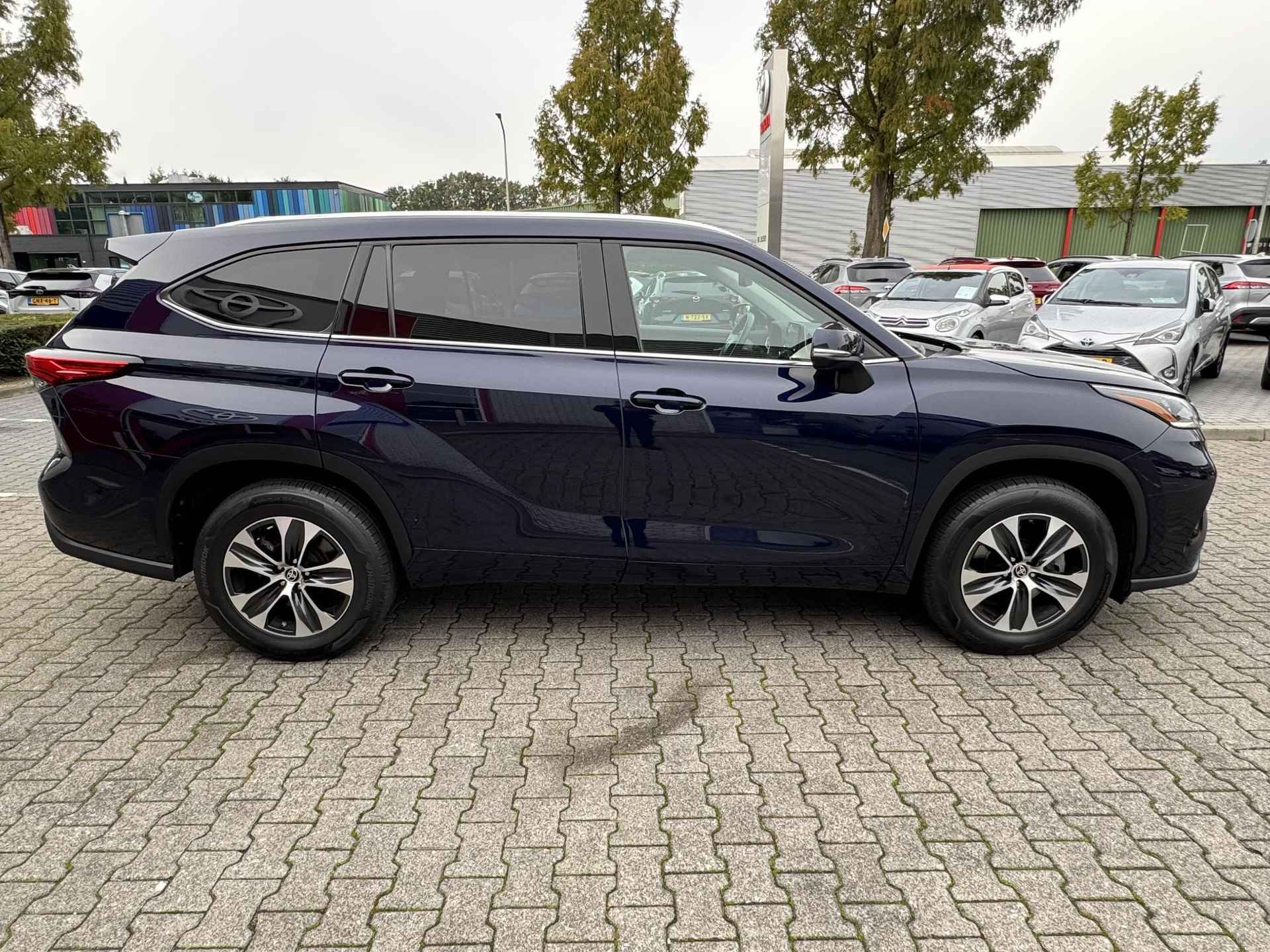 Toyota Highlander 2.5 AWD HYBRID 1E EIG-NL-AUTO LEDER AFN-TREKHAAK 2000KG-TREKGEW STOELVERW KEYLESS AD-CRUISE CAMERA APPLE/ANDROID - 8/38