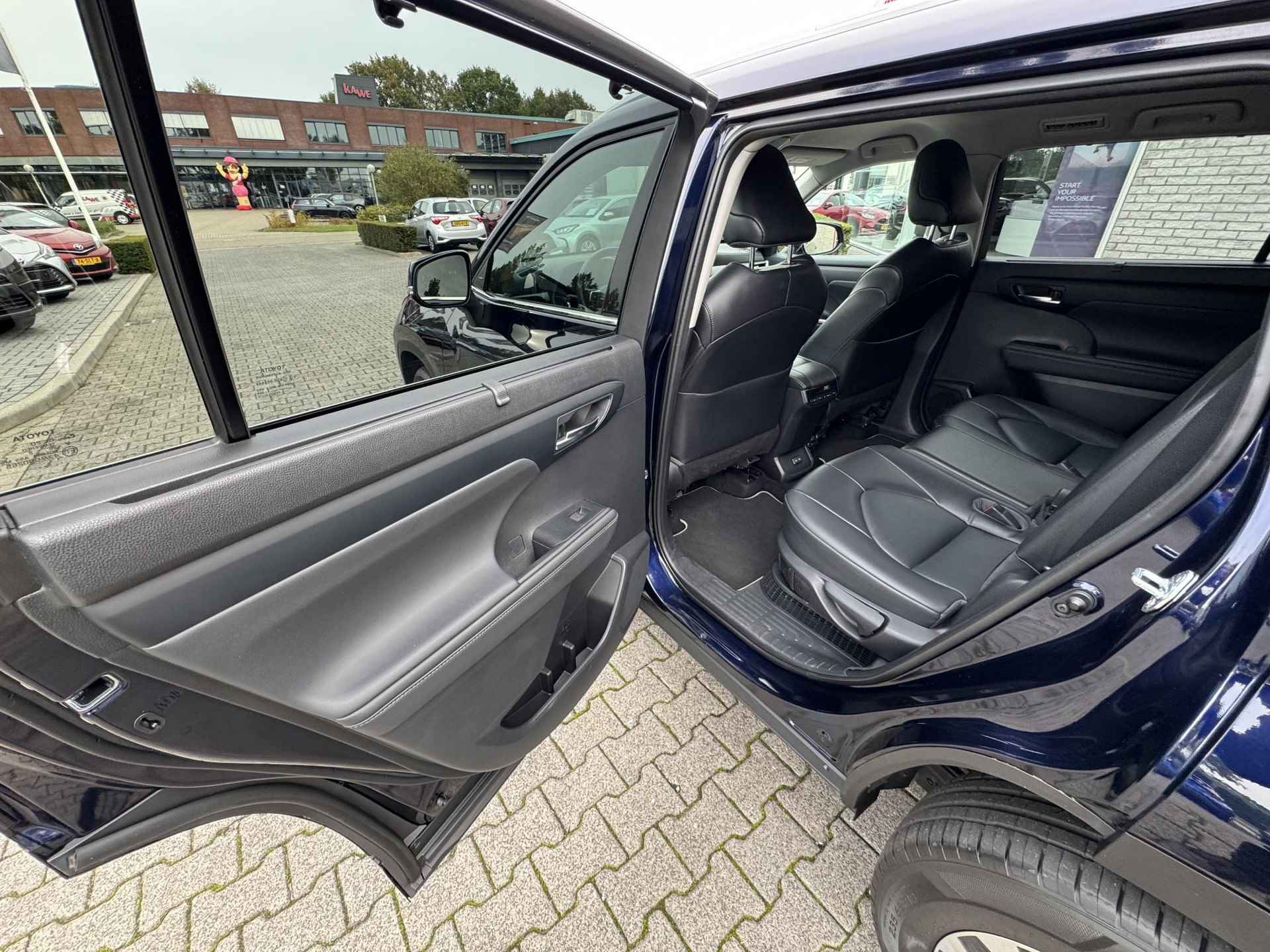 Toyota Highlander 2.5 AWD HYBRID 1E EIG-NL-AUTO LEDER AFN-TREKHAAK 2000KG-TREKGEW STOELVERW KEYLESS AD-CRUISE CAMERA APPLE/ANDROID - 16/38