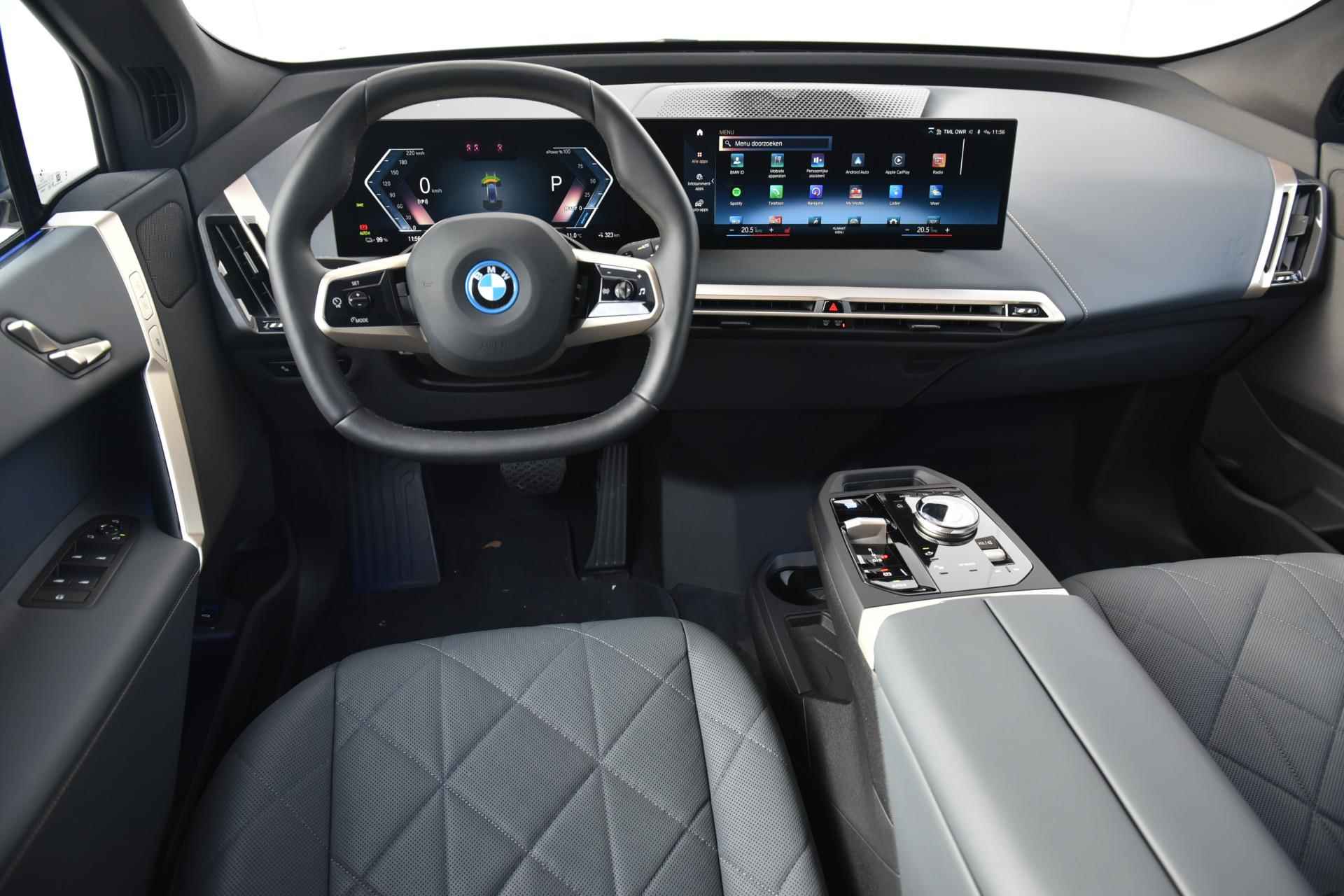 BMW iX xDrive40 Sport Stoelventilatie / Head Up Display / Stoelverwarming / 21 Inch / 4 Zone Airco - 22/25