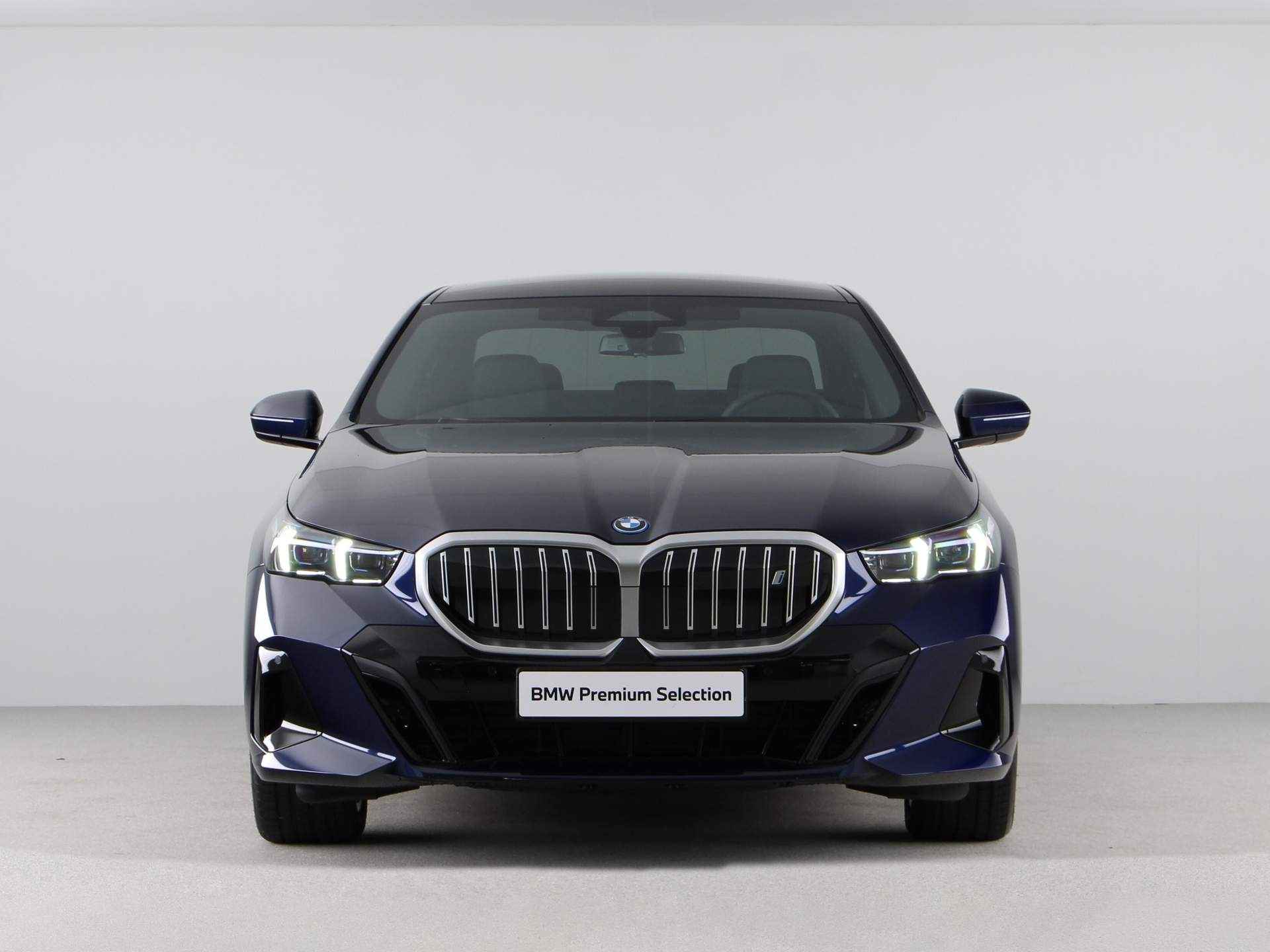 BMW i5 eDrive40 M-Sport - 7/28