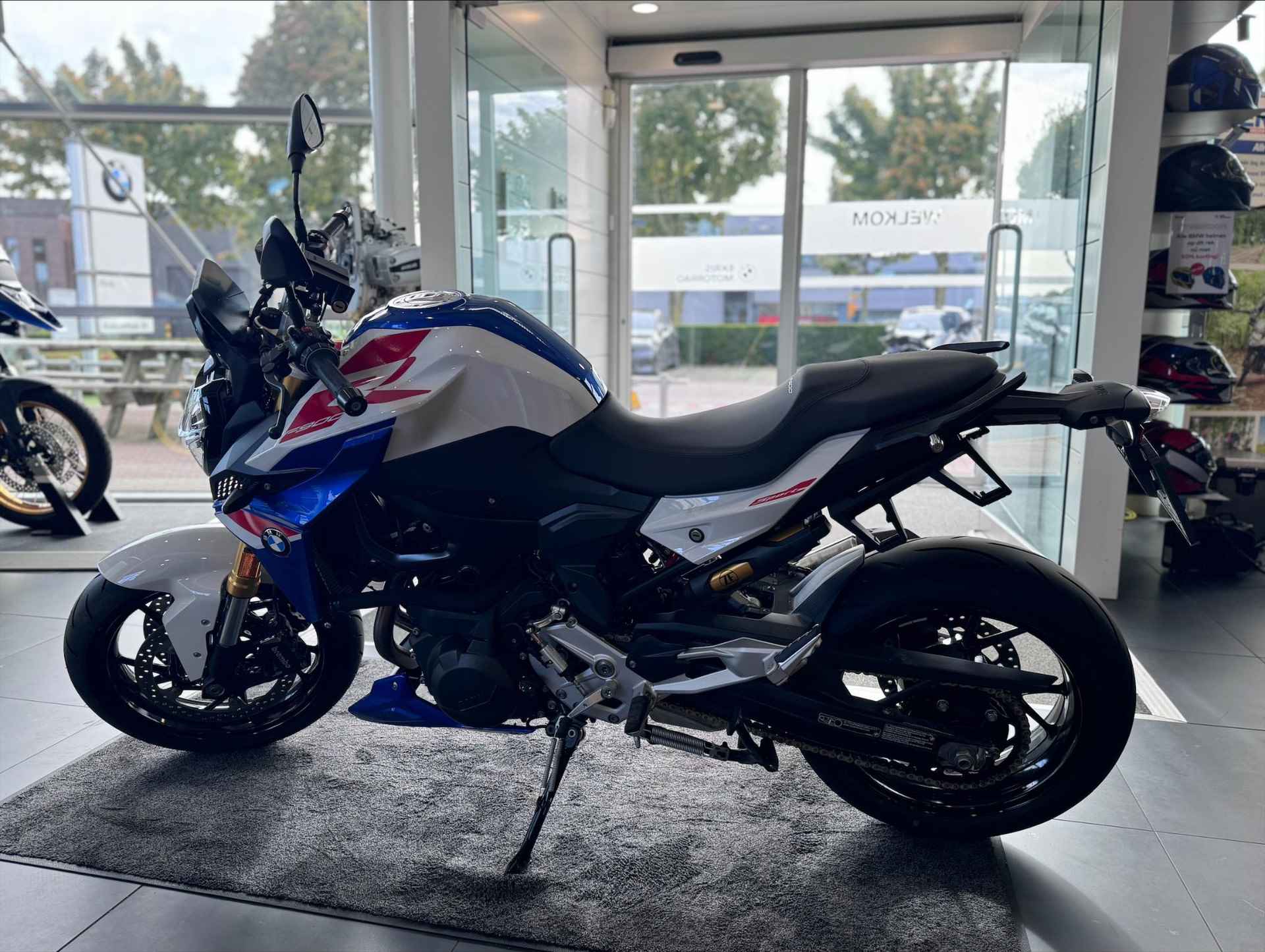 BMW F 900 R SPORT - 4/11