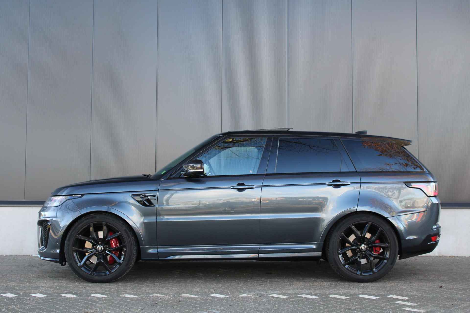 Land Rover Range Rover Sport SVR 5.0-V8 | Carbon Int. & Ext. | Head-Up | Pan.Dak | Meridian | 22" LM | - 2/33