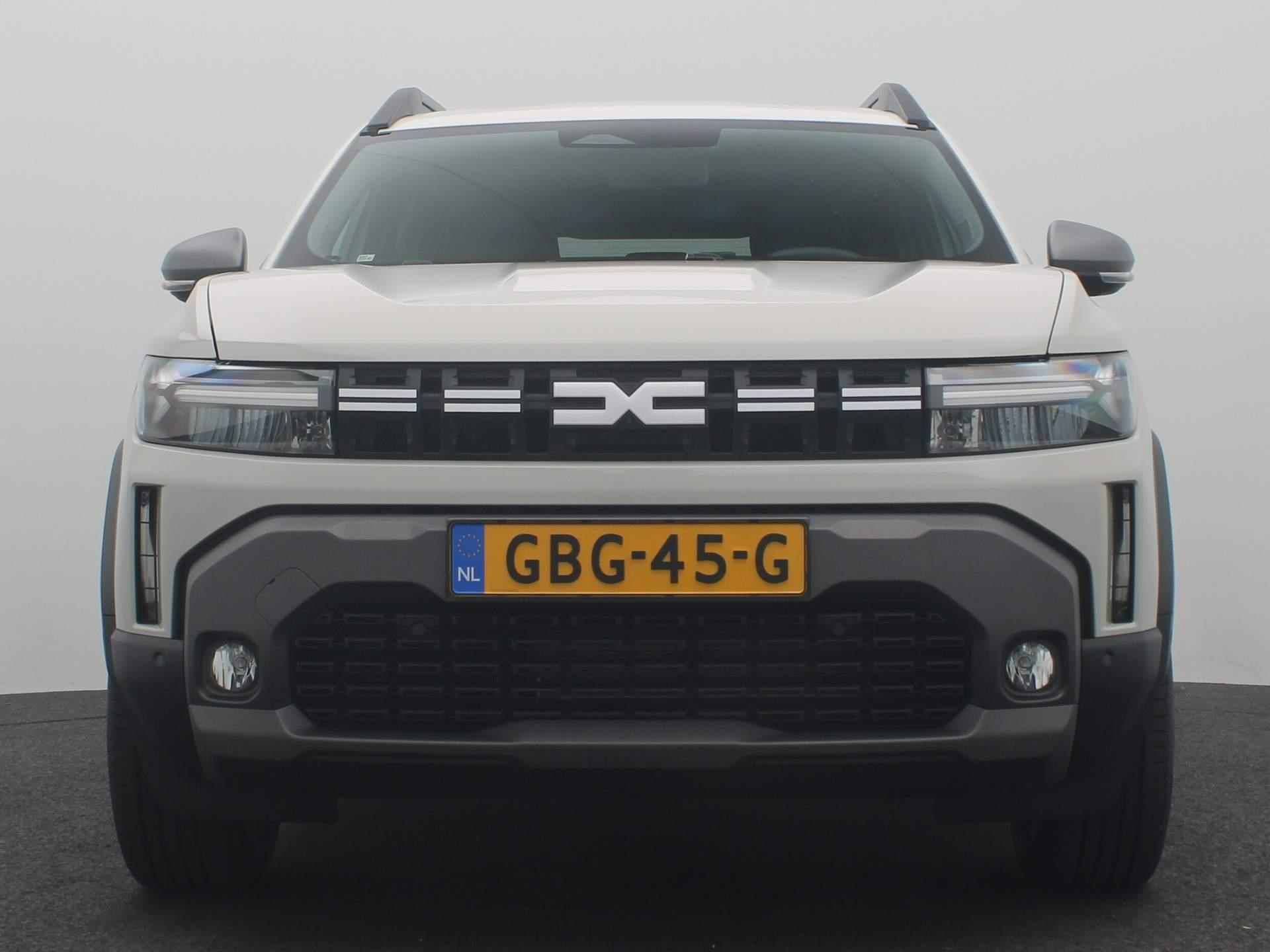 Dacia Duster 1.6 Hybrid 140 Journey | AUTOMAAT | 360 Camera | Sidesteps | Apple Carplay / Android Auto Draadloos | Parkeersensoren | Achteruitrijcamera - 9/41