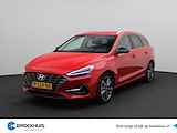 Hyundai i30 Wagon 1.5 T-GDI 48V 160pk | Camera | Parkeersensoren Voor + Achter | Elek. Stoelen |  Volledig Leder | Stoelverwarming en Ventilatie | Stuurverwarming | Trekhaak | 17" Lichtmetaal