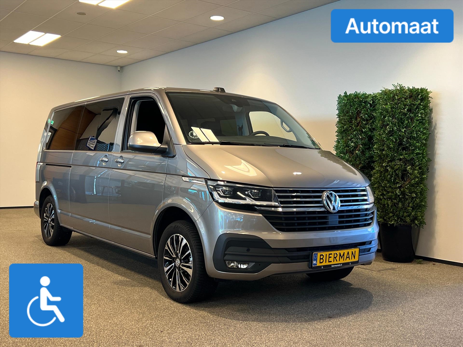 Volkswagen Caravelle L2H1 Rolstoelbus Automaat Rolstoel voorin