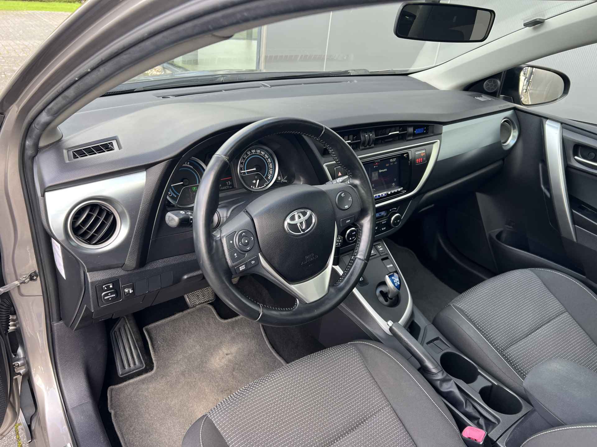 Toyota Auris 1.8 Hybrid Lease Apple Carplay/Android Auto - 7/29